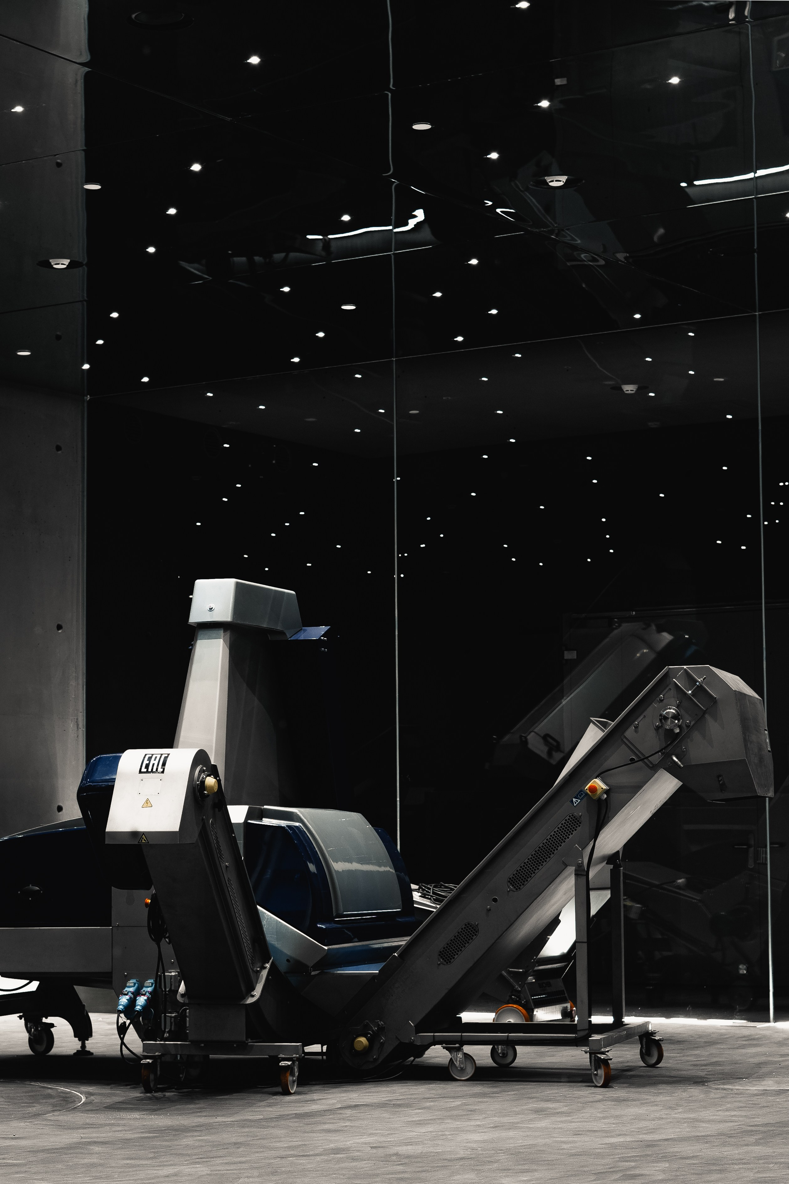 Interior real estate photography in Phuket — professional photos and videos. Yan Dolmatov — Photographer, Videographer, and Producer in Phuket