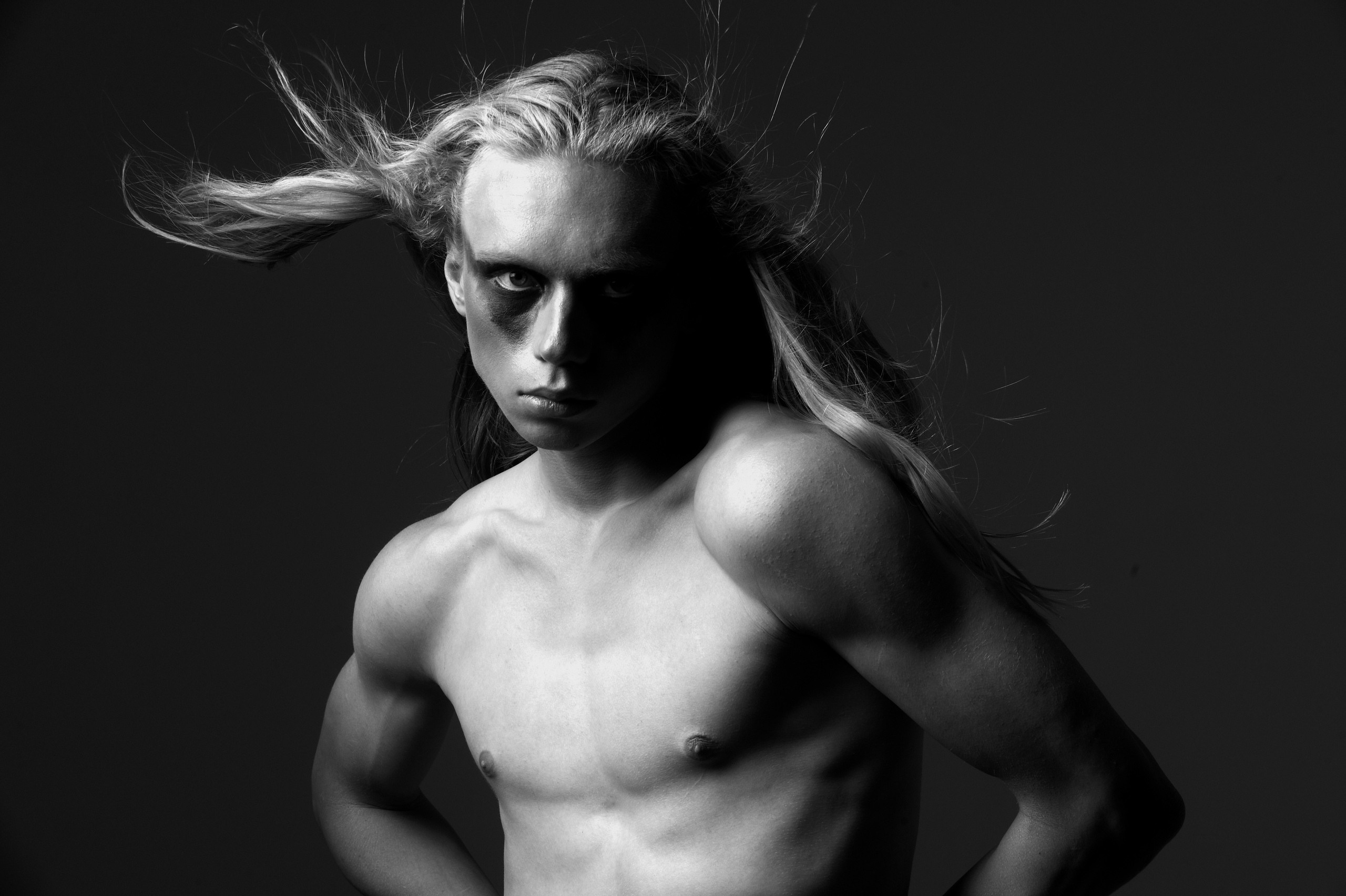 Fashion фотограф Краснодар. Портретный, семейный и beauty фотограф в Краснодаре Артемий Сметанин