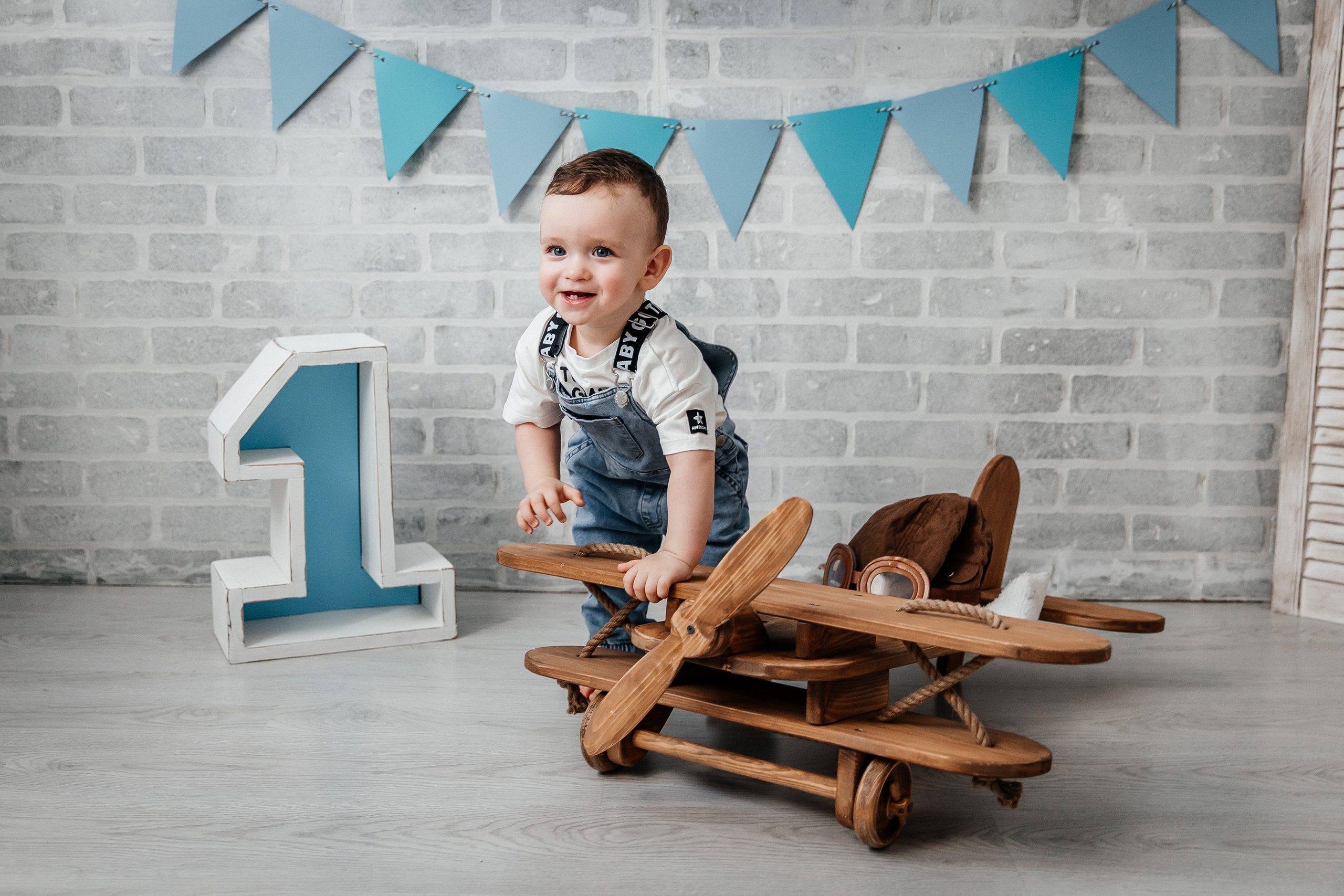 Самолёт. Детский фотограф, выпускные альбомы в Нижнем Новгороде Бодягина Мария