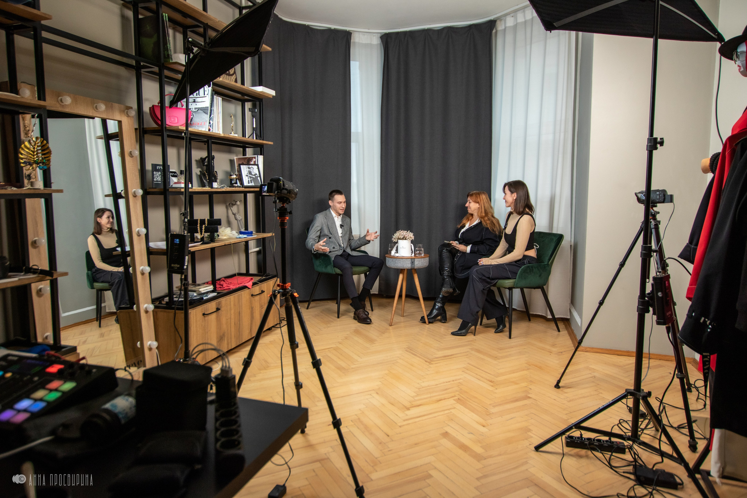 Дайджест съемок проекта «Геометрия успеха», шоу-рум REVE. Ваш фотограф в Санкт-Петербурге Анна Просвирина