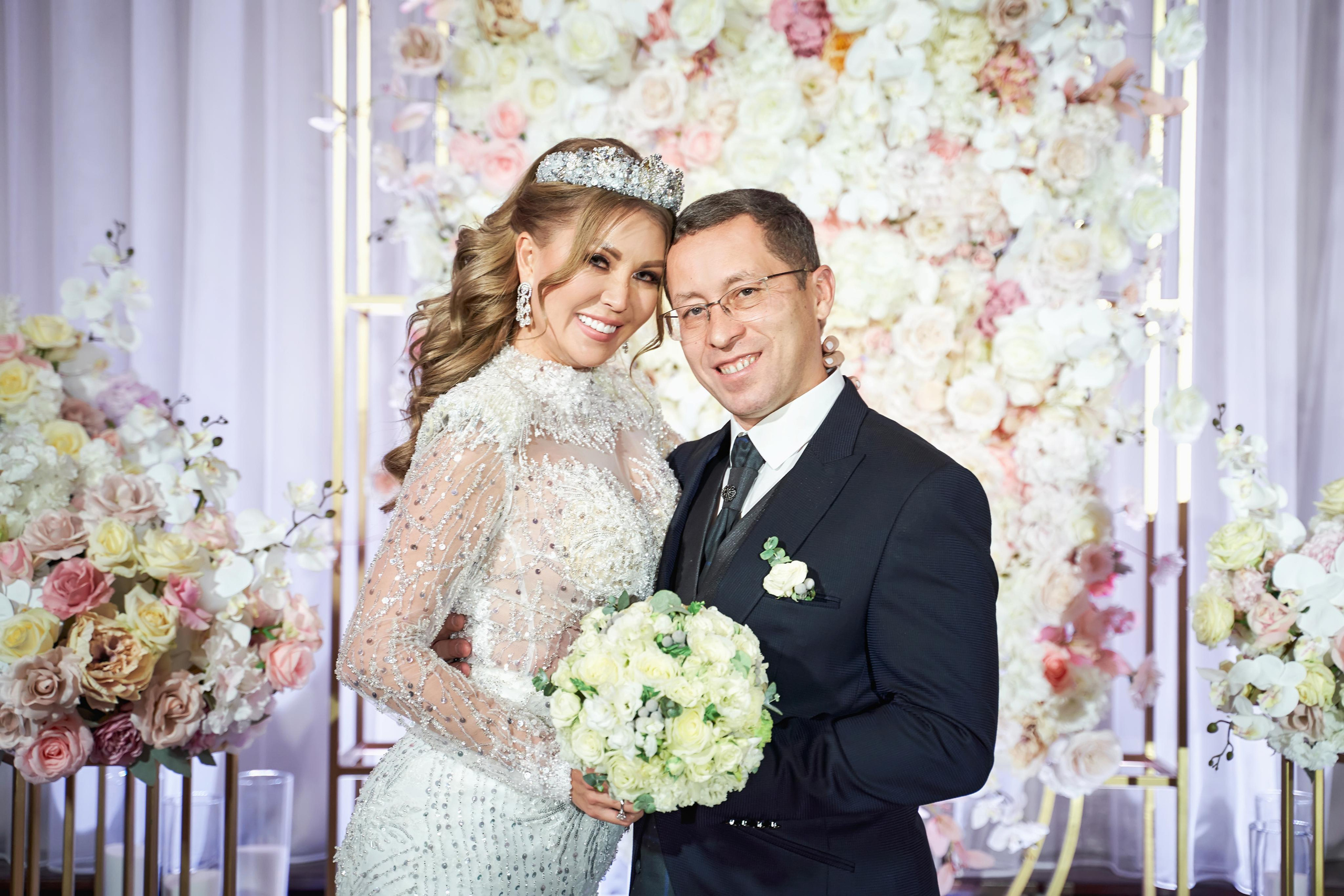 Звёздный свадебный приём в Москве. ТВИНС СТУДИО фото и видео. ТВИНС СТУДИО — лучшие свадебные фотографы и видеографы в Краснодаре