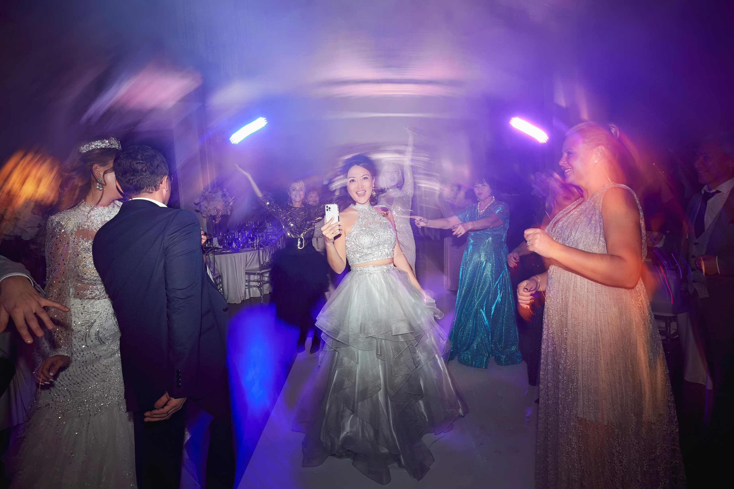 Звёздный свадебный приём в Москве. ТВИНС СТУДИО фото и видео. ТВИНС СТУДИО — лучшие свадебные фотографы и видеографы в Краснодаре