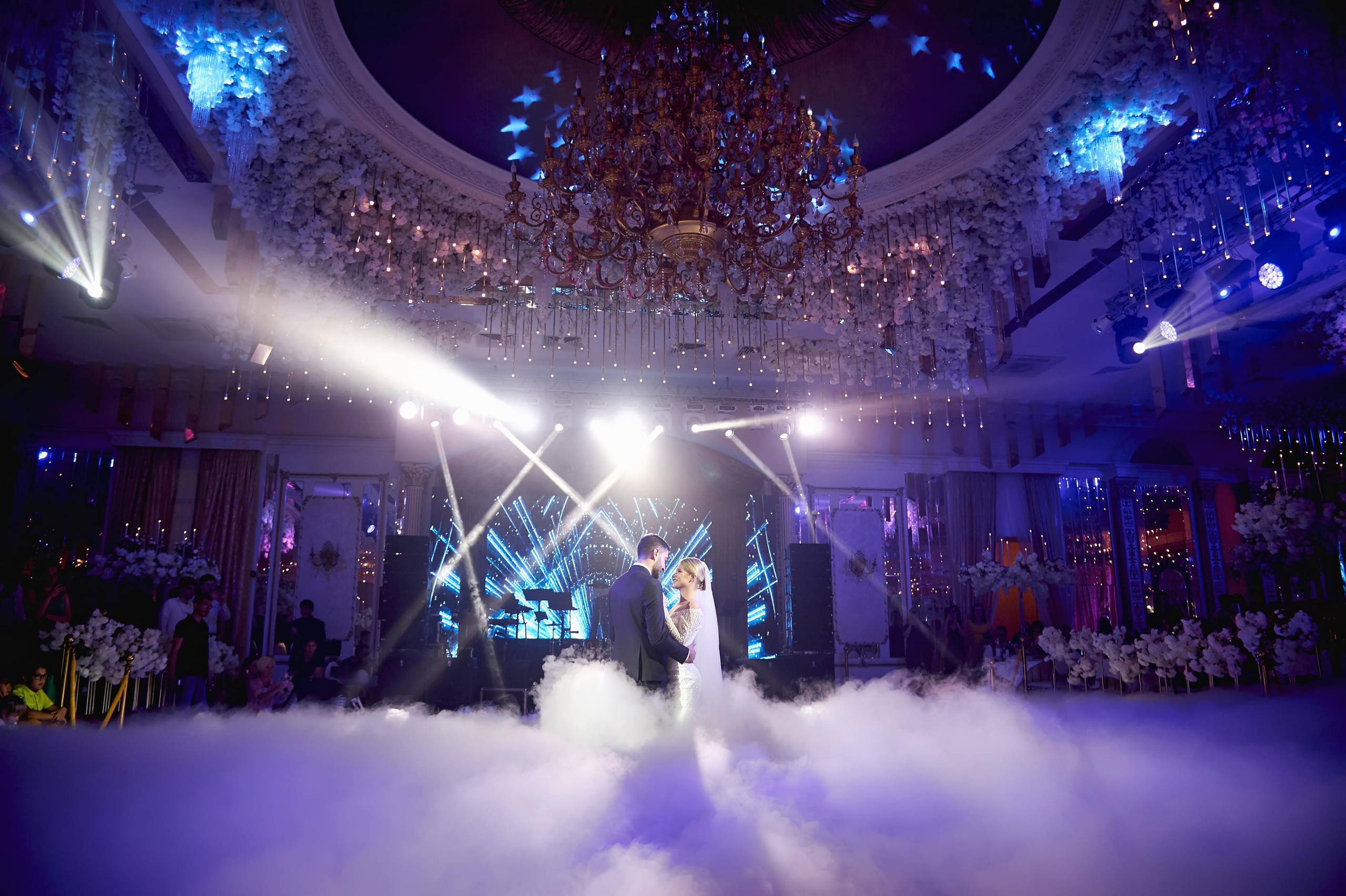 Свадебный приём в Пятигорске. SAPG + TWINS STUDIO. ТВИНС СТУДИО — лучшие свадебные фотографы и видеографы в Краснодаре