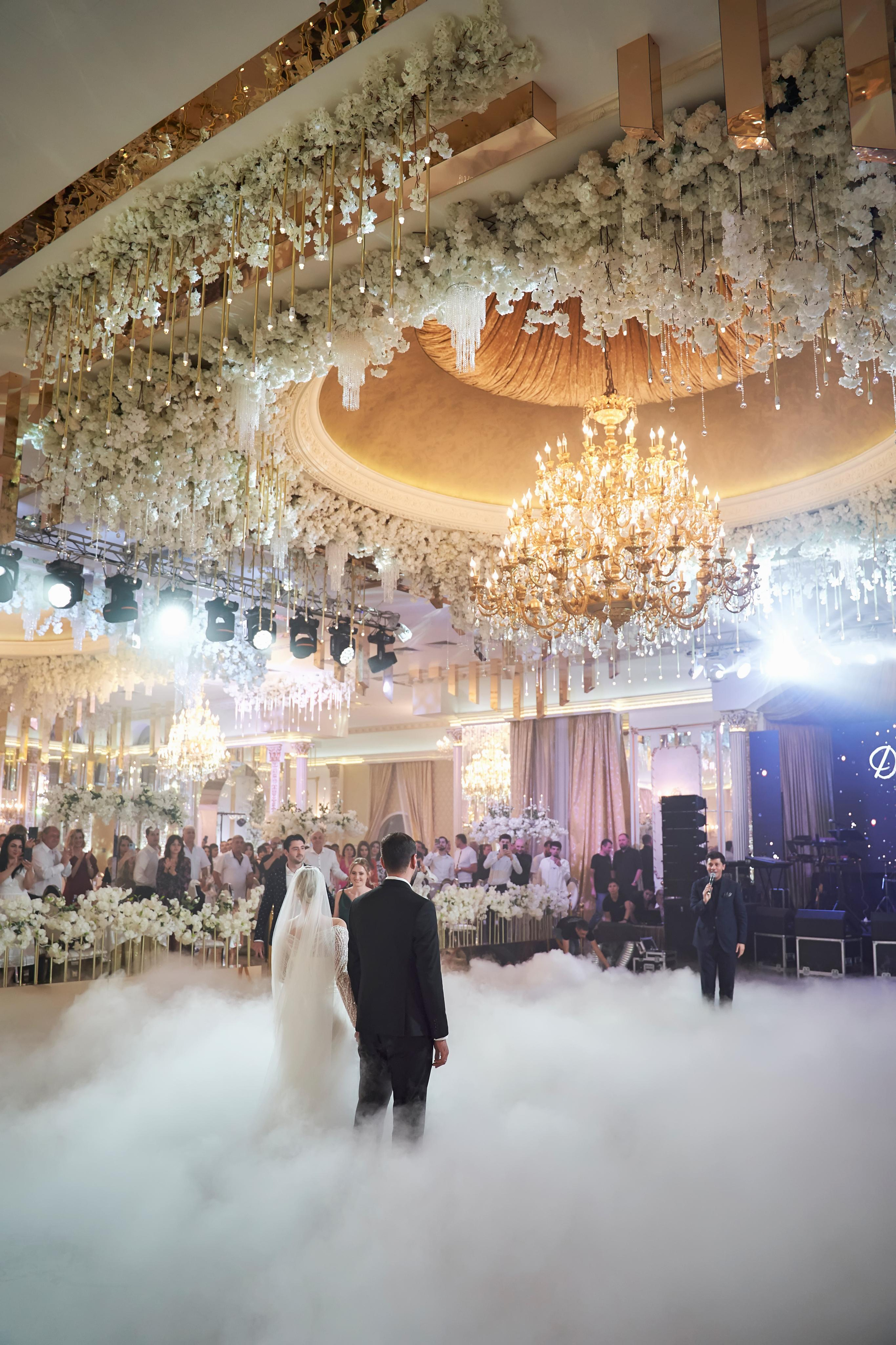 Свадебный приём в Пятигорске. SAPG + TWINS STUDIO. ТВИНС СТУДИО — лучшие свадебные фотографы и видеографы в Краснодаре