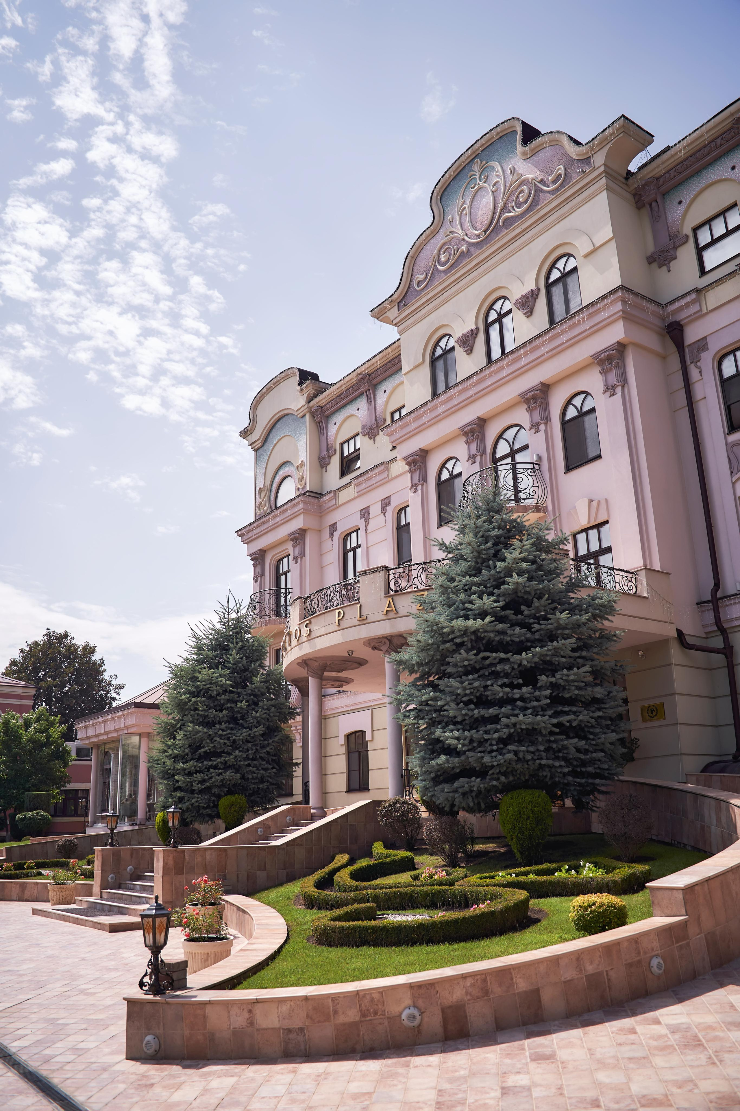 Свадебный приём в Пятигорске. SAPG + TWINS STUDIO. ТВИНС СТУДИО — лучшие свадебные фотографы и видеографы в Краснодаре