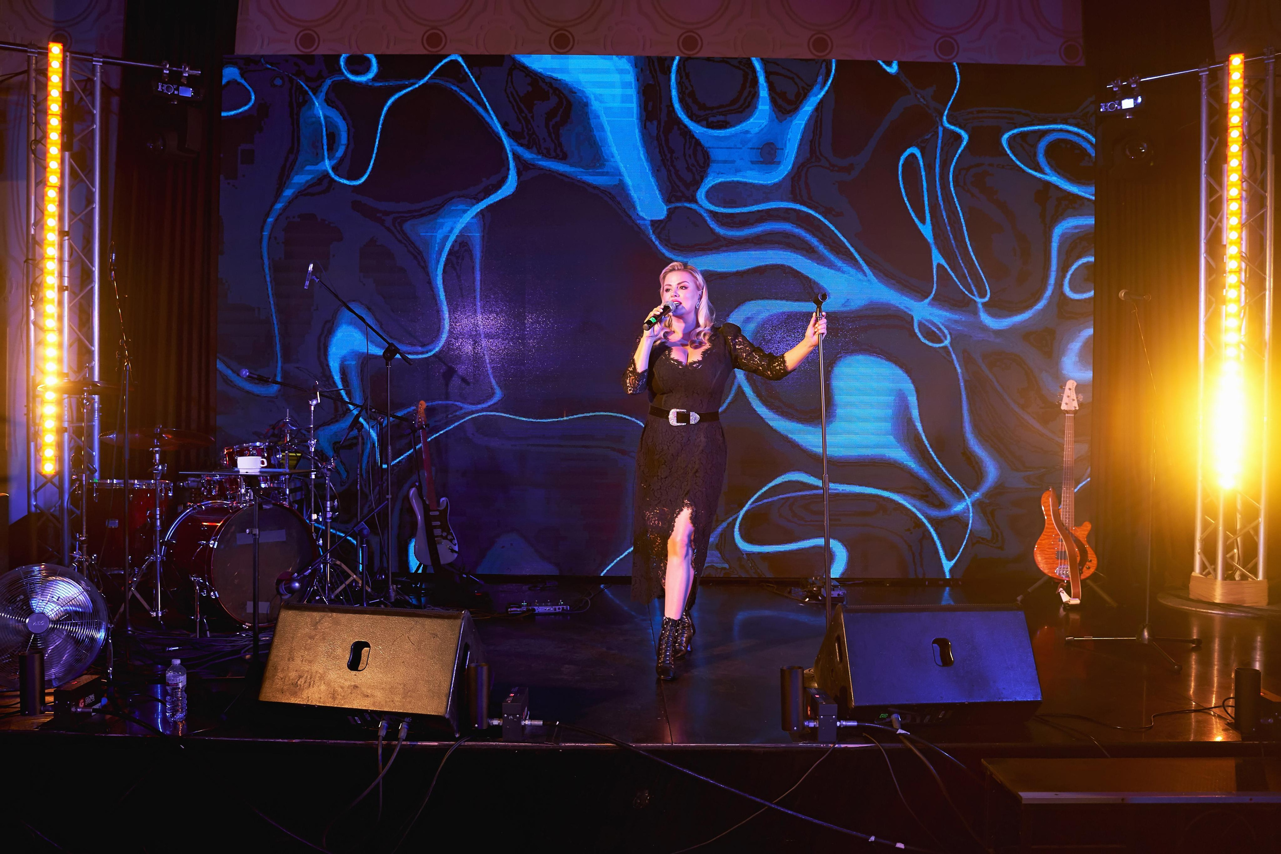 Звёздный свадебный приём в Москве. ТВИНС СТУДИО фото и видео. ТВИНС СТУДИО — лучшие свадебные фотографы и видеографы в Краснодаре