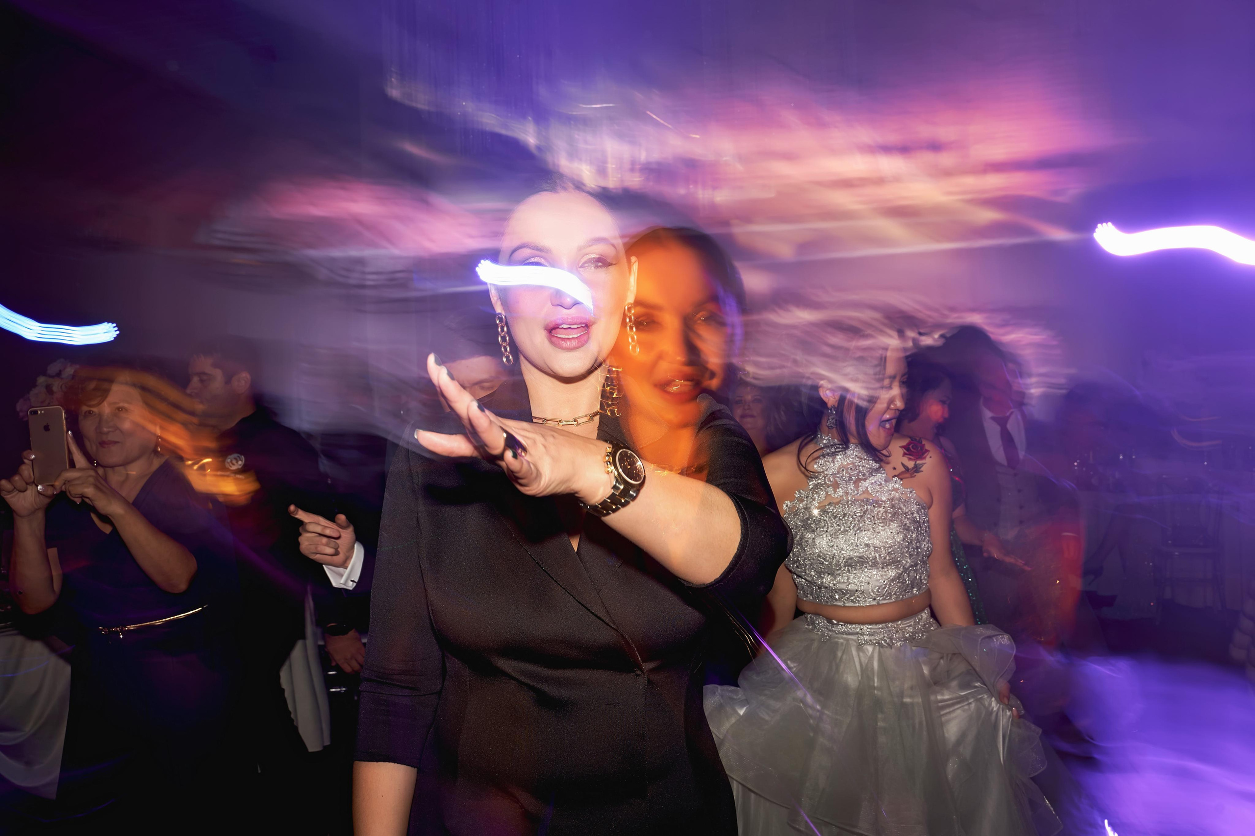 Звёздный свадебный приём в Москве. ТВИНС СТУДИО фото и видео. ТВИНС СТУДИО — лучшие свадебные фотографы и видеографы в Краснодаре