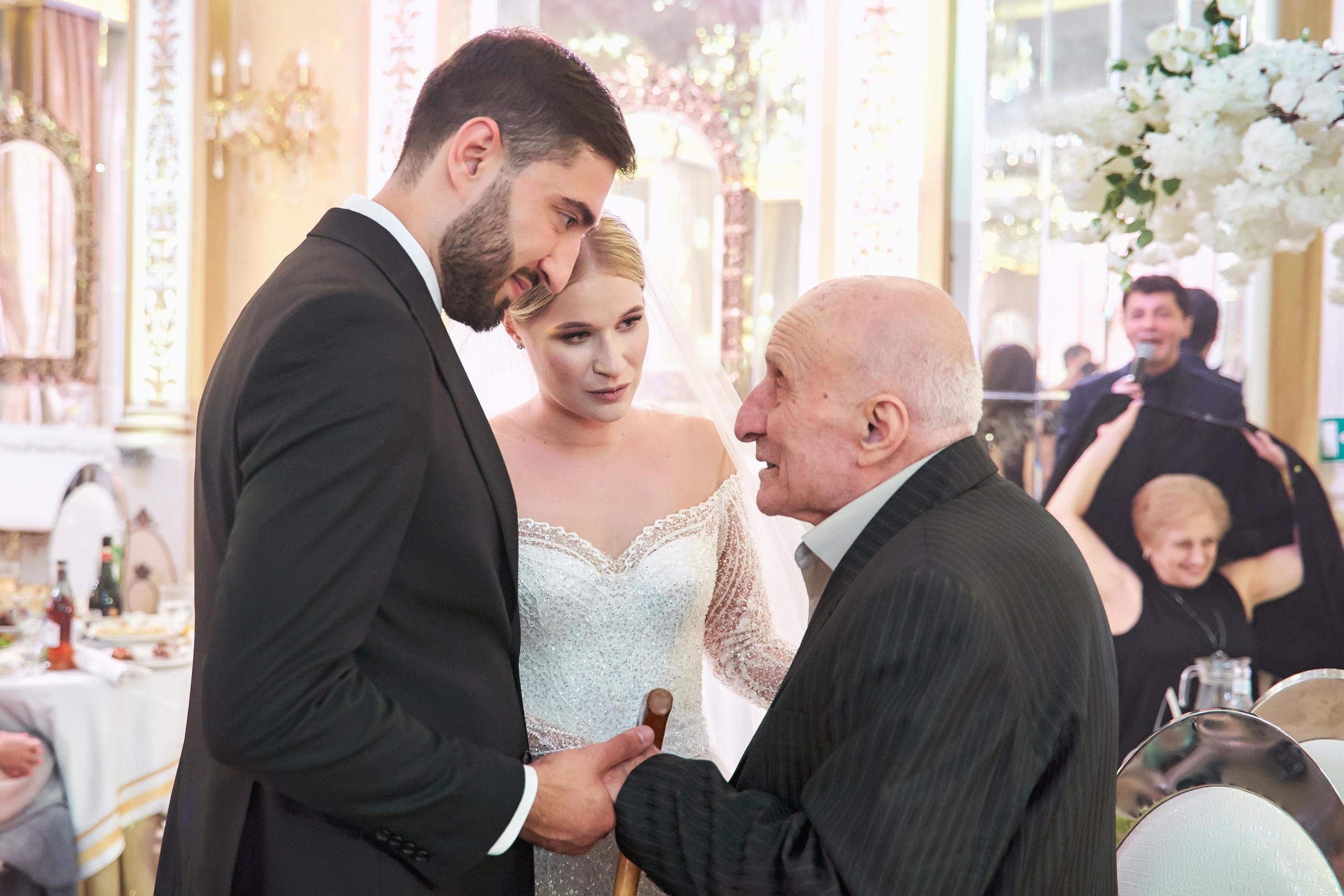 Свадебный приём в Пятигорске. SAPG + TWINS STUDIO. ТВИНС СТУДИО — лучшие свадебные фотографы и видеографы в Краснодаре