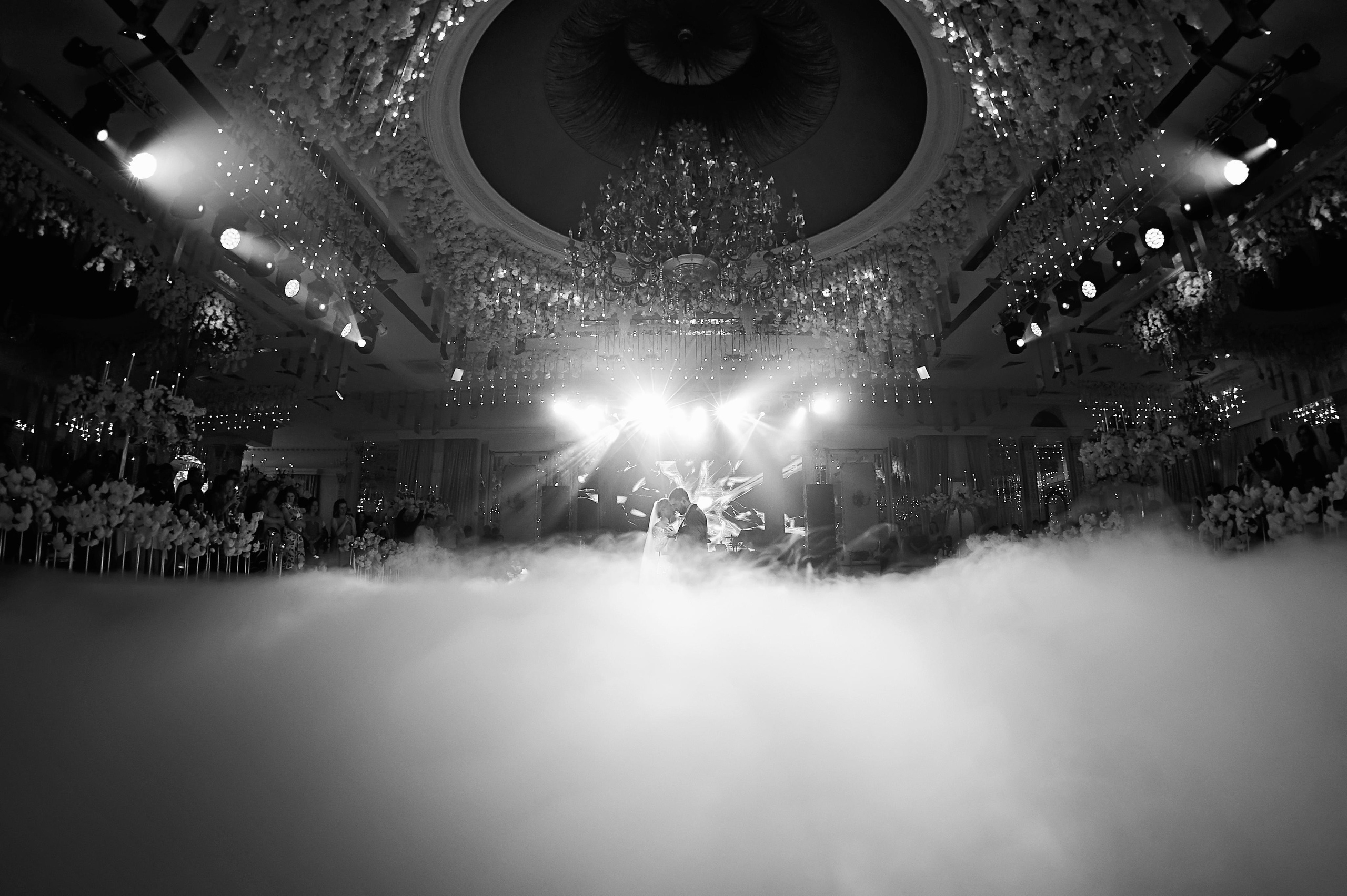 Свадебный приём в Пятигорске. SAPG + TWINS STUDIO. ТВИНС СТУДИО — лучшие свадебные фотографы и видеографы в Краснодаре