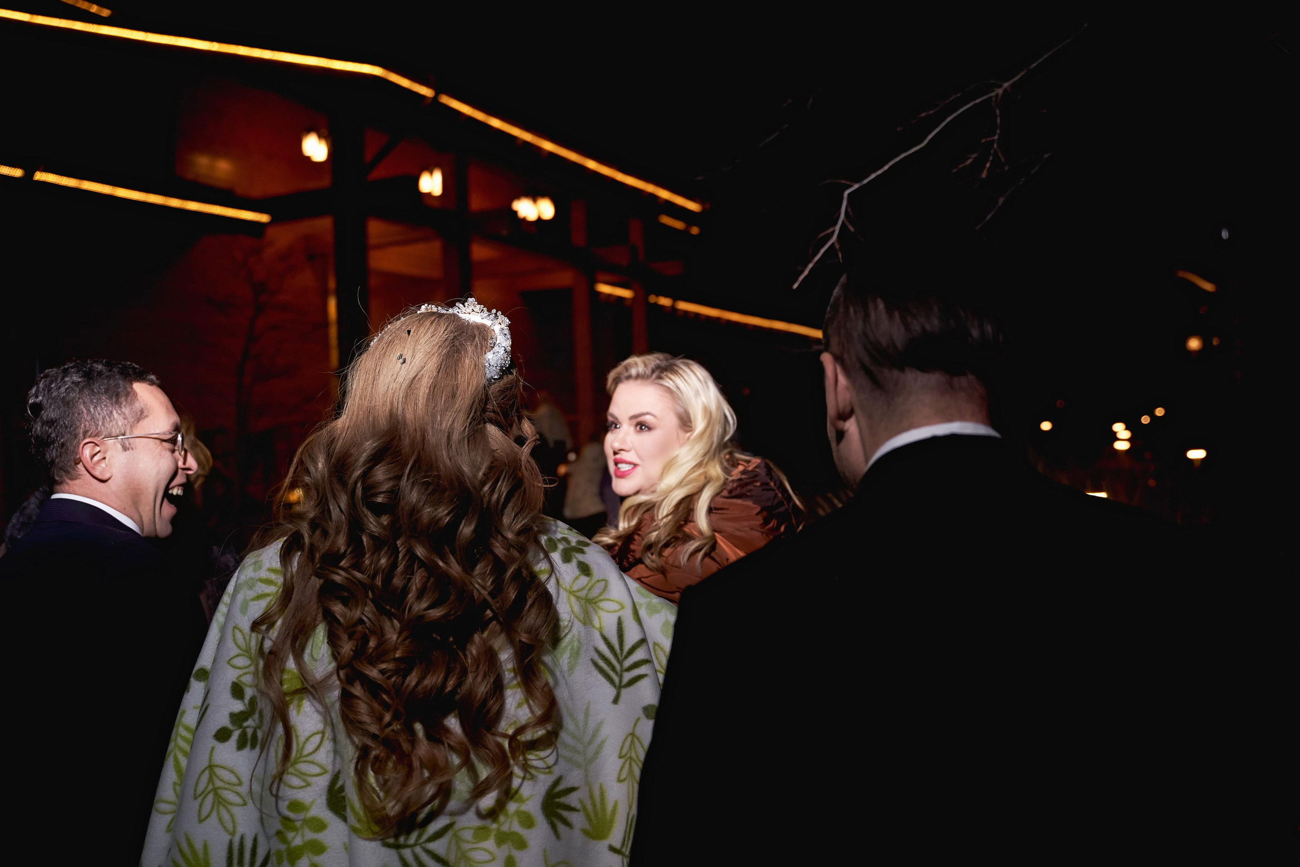 Звёздный свадебный приём в Москве. ТВИНС СТУДИО фото и видео. ТВИНС СТУДИО — лучшие свадебные фотографы и видеографы в Краснодаре