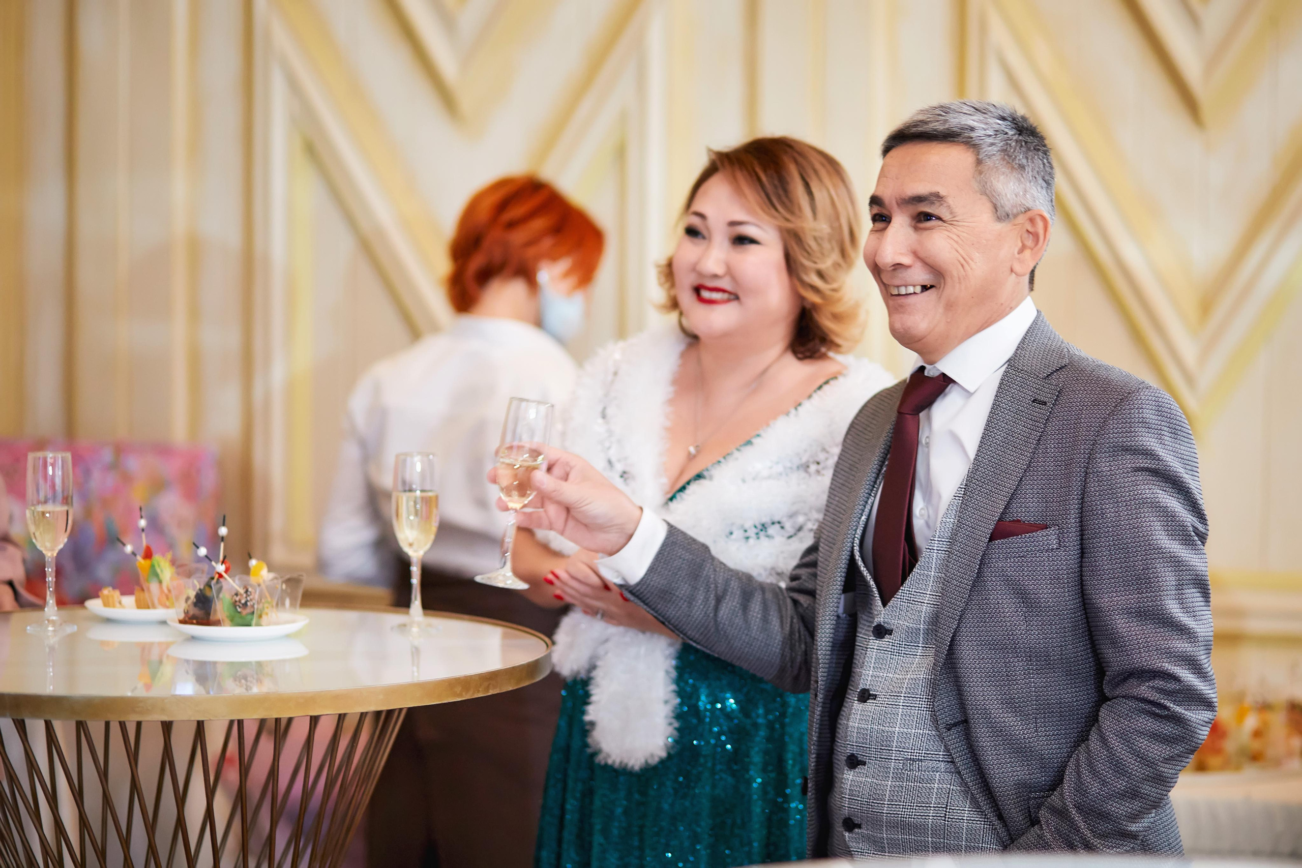 Звёздный свадебный приём в Москве. ТВИНС СТУДИО фото и видео. ТВИНС СТУДИО — лучшие свадебные фотографы и видеографы в Краснодаре