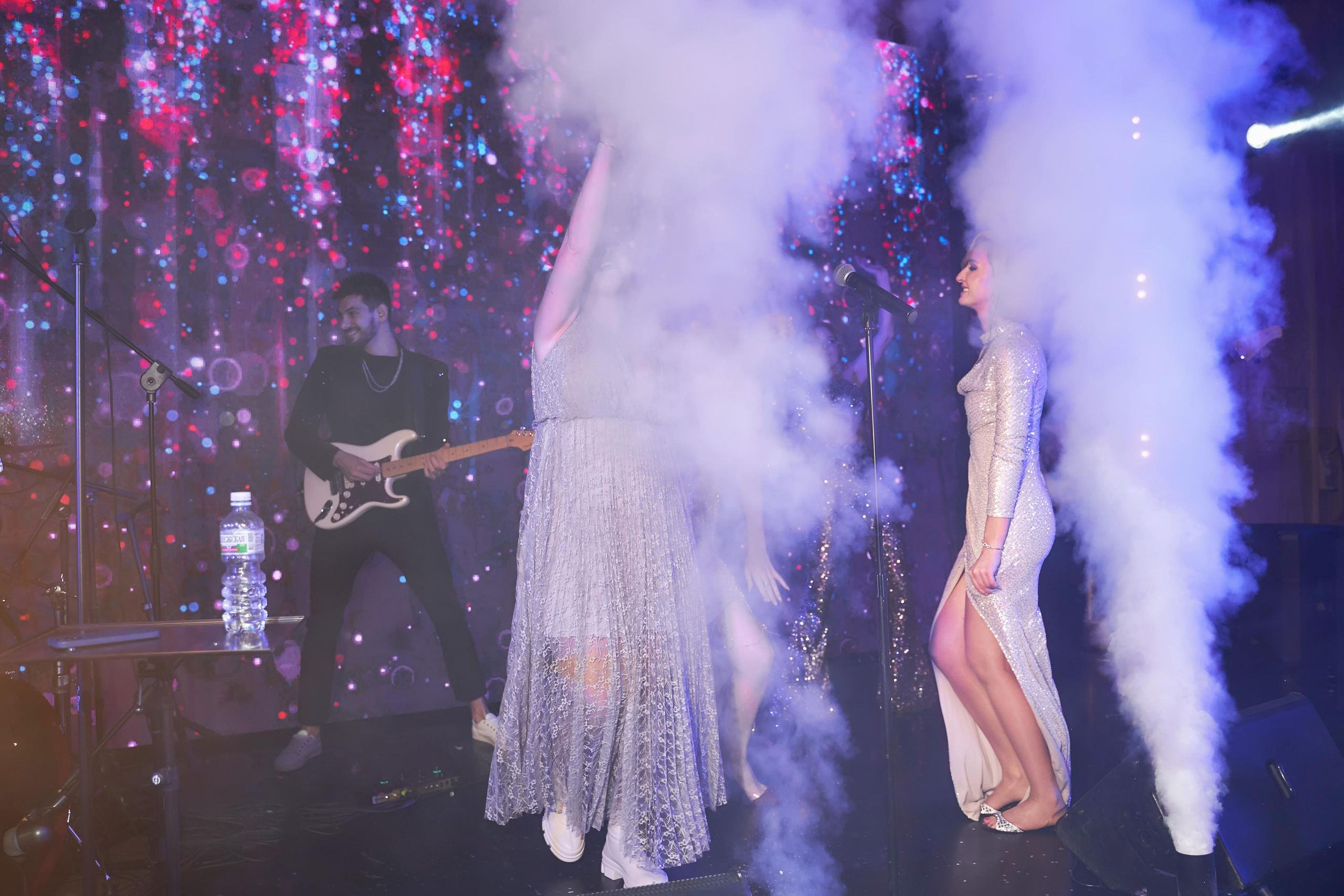 Звёздный свадебный приём в Москве. ТВИНС СТУДИО фото и видео. ТВИНС СТУДИО — лучшие свадебные фотографы и видеографы в Краснодаре