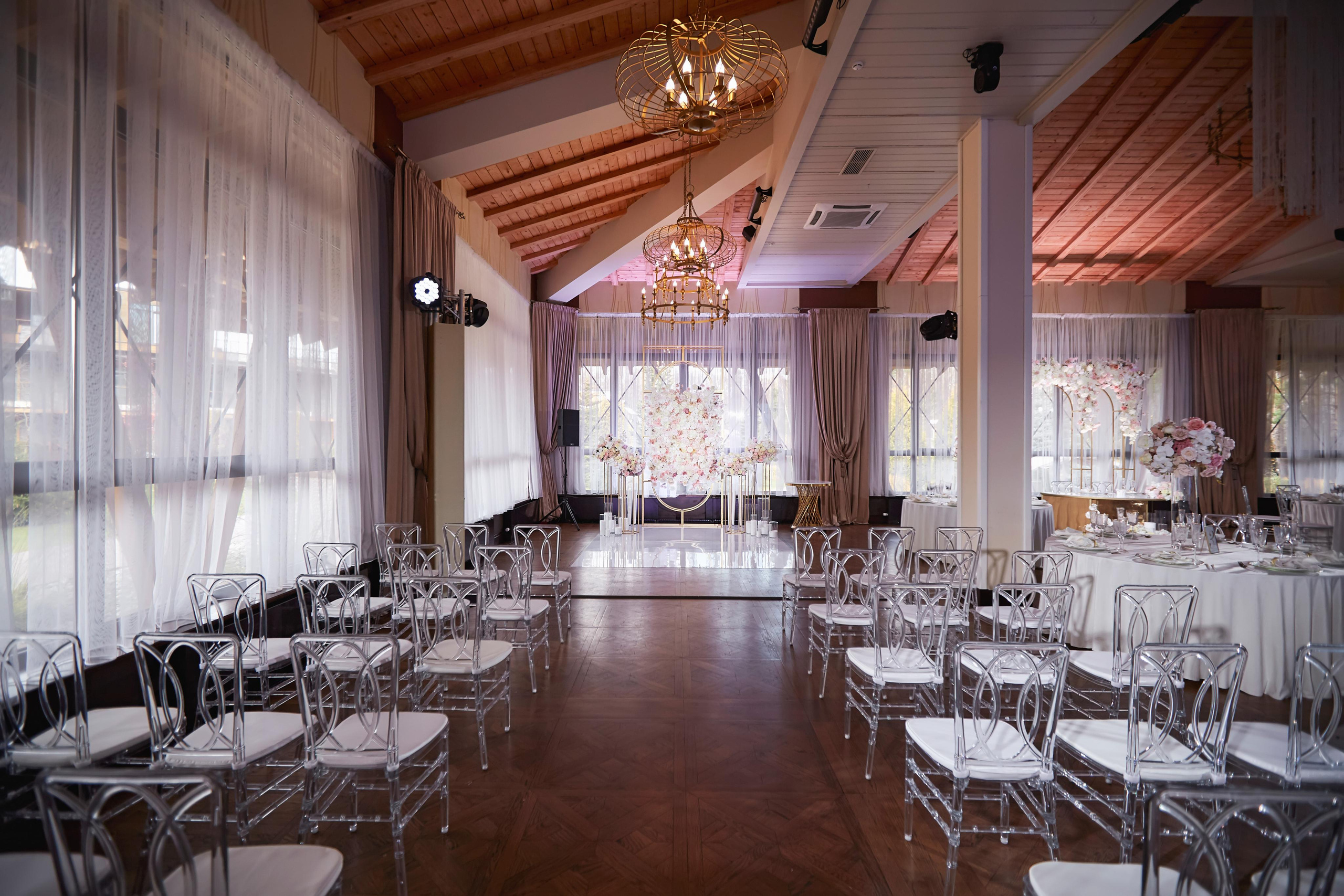 Звёздный свадебный приём в Москве. ТВИНС СТУДИО фото и видео. ТВИНС СТУДИО — лучшие свадебные фотографы и видеографы в Краснодаре