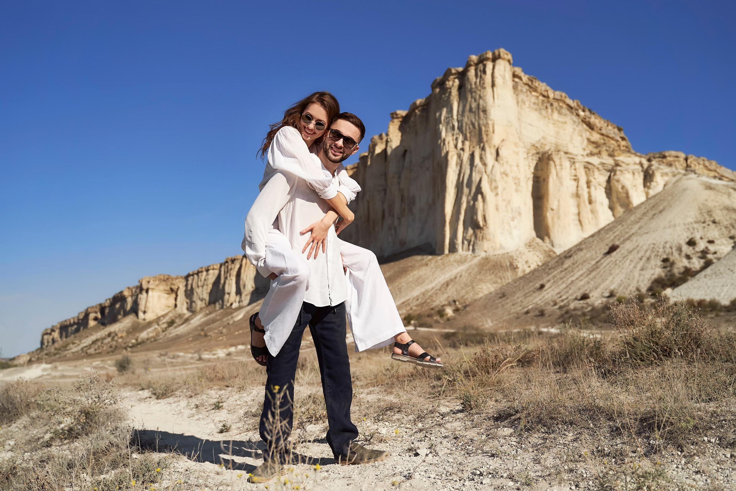 Love Story в Крыму вместе с Твинс Студио. ТВИНС СТУДИО — лучшие свадебные фотографы и видеографы в Краснодаре