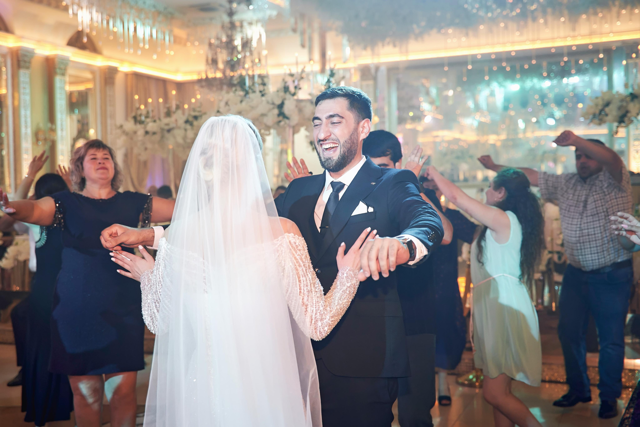 Свадебный приём в Пятигорске. SAPG + TWINS STUDIO. ТВИНС СТУДИО — лучшие свадебные фотографы и видеографы в Краснодаре