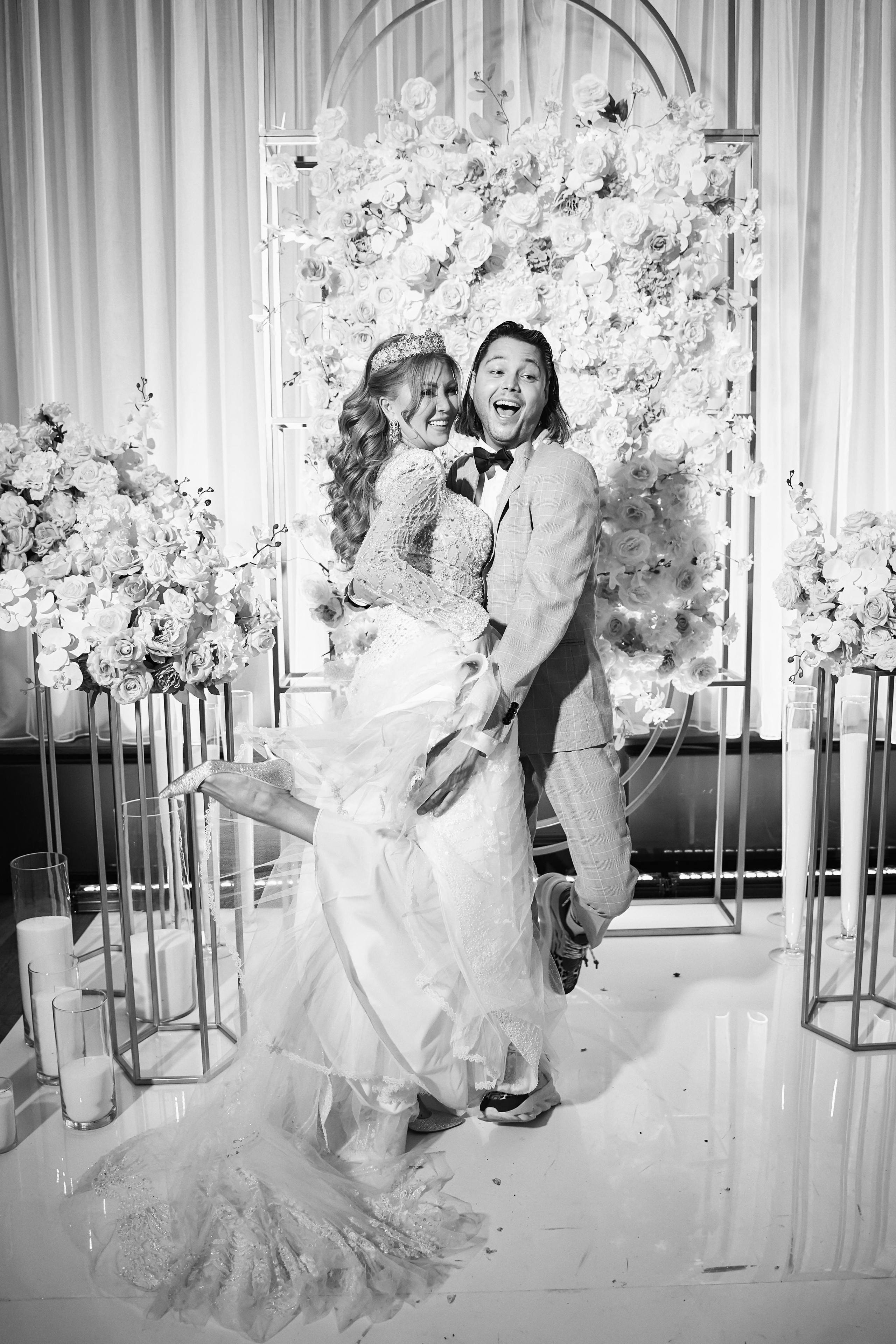 Звёздный свадебный приём в Москве. ТВИНС СТУДИО фото и видео. ТВИНС СТУДИО — лучшие свадебные фотографы и видеографы в Краснодаре