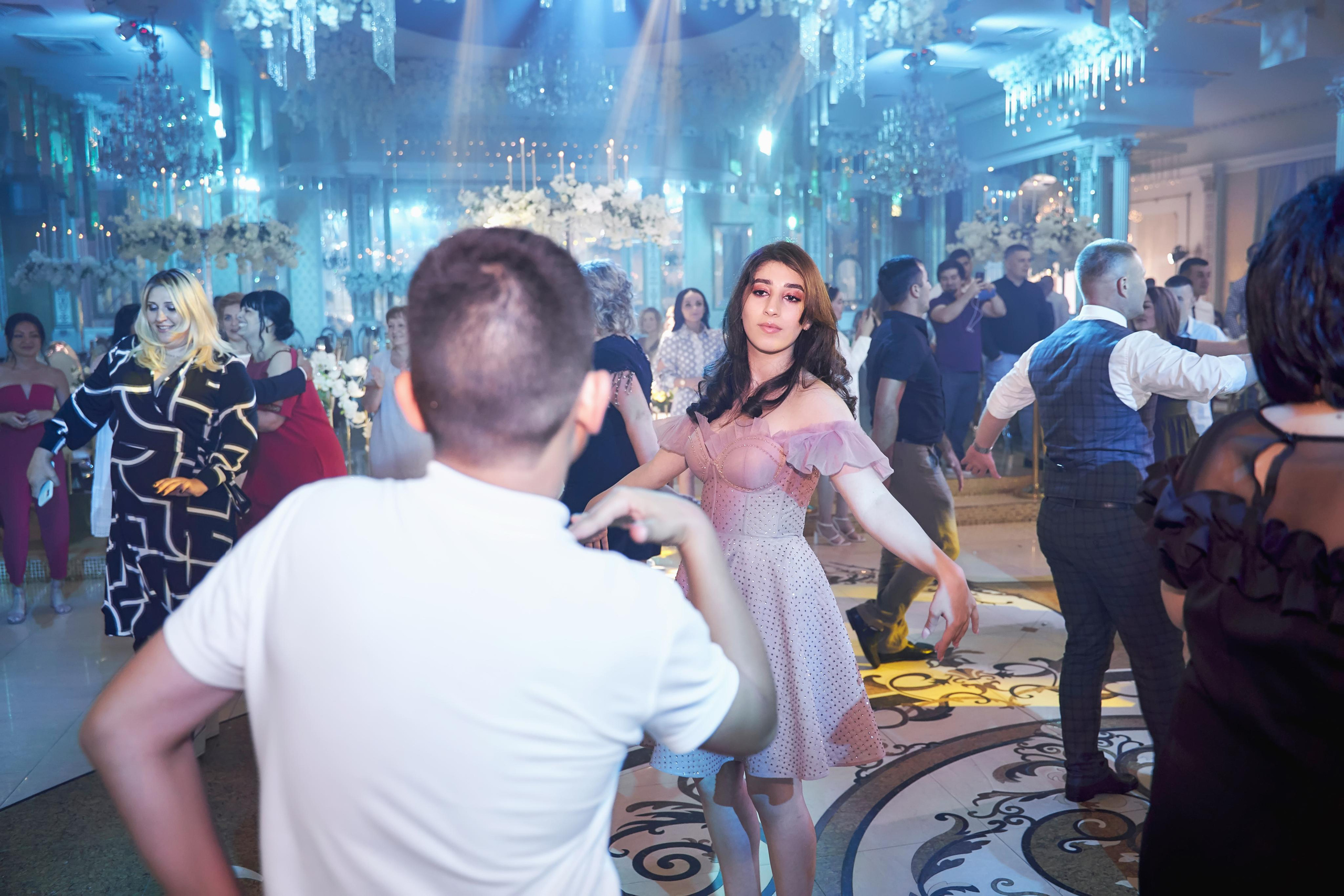 Свадебный приём в Пятигорске. SAPG + TWINS STUDIO. ТВИНС СТУДИО — лучшие свадебные фотографы и видеографы в Краснодаре