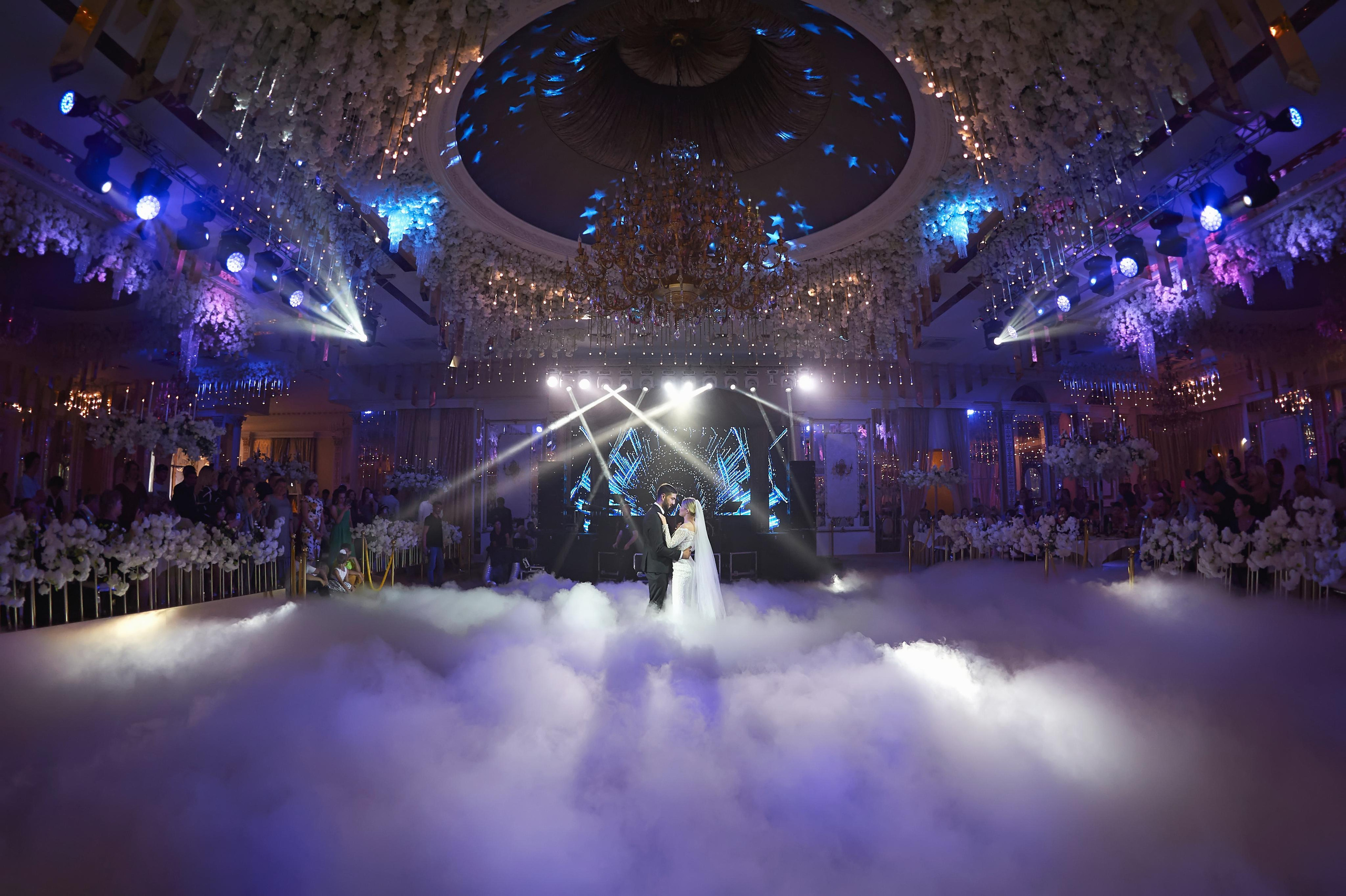 Свадебный приём в Пятигорске. SAPG + TWINS STUDIO. ТВИНС СТУДИО — лучшие свадебные фотографы и видеографы в Краснодаре