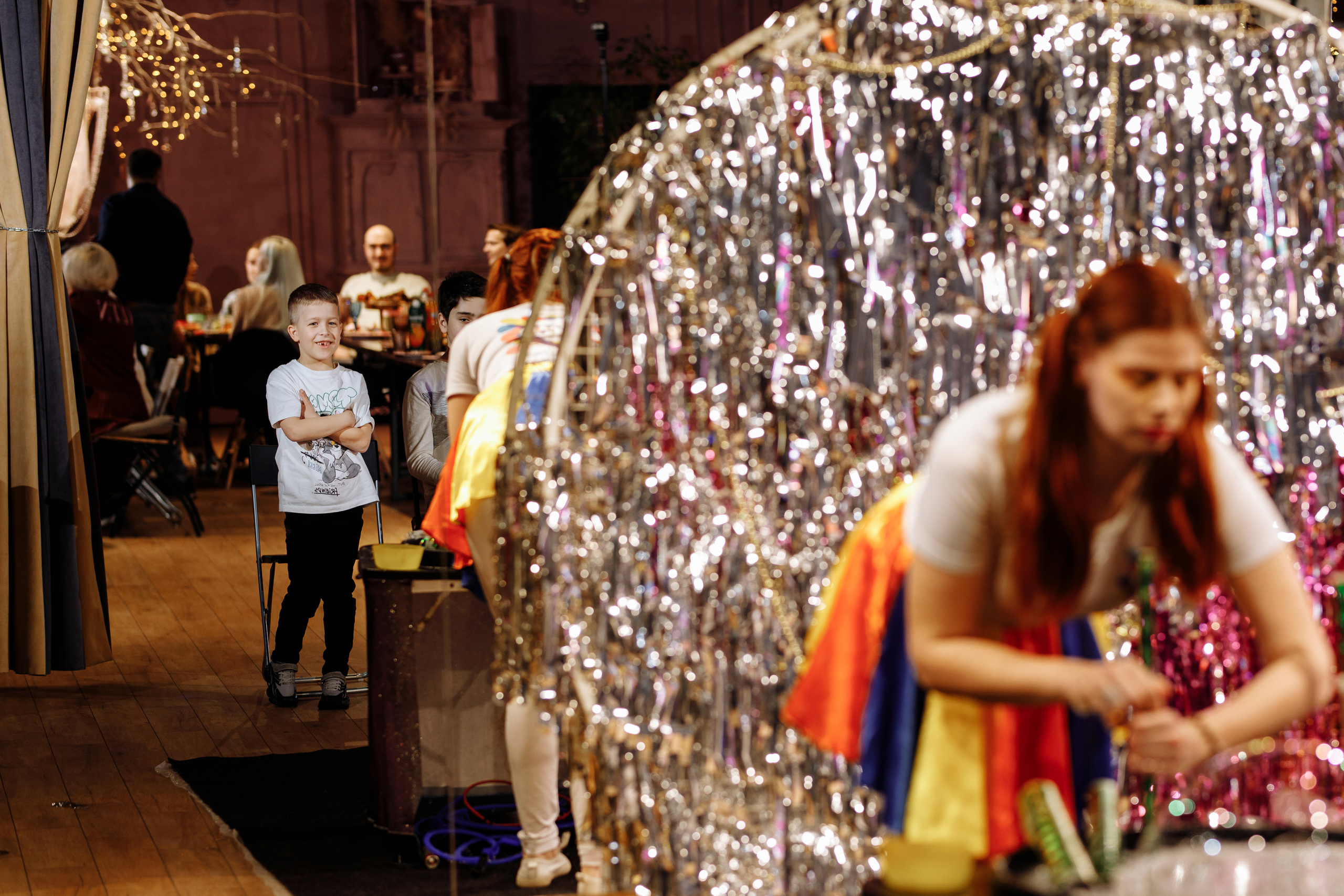 Семейная фотосъёмка первого дня рождения принцессы Лии. ТВИНС СТУДИО — лучшие свадебные фотографы и видеографы в Краснодаре