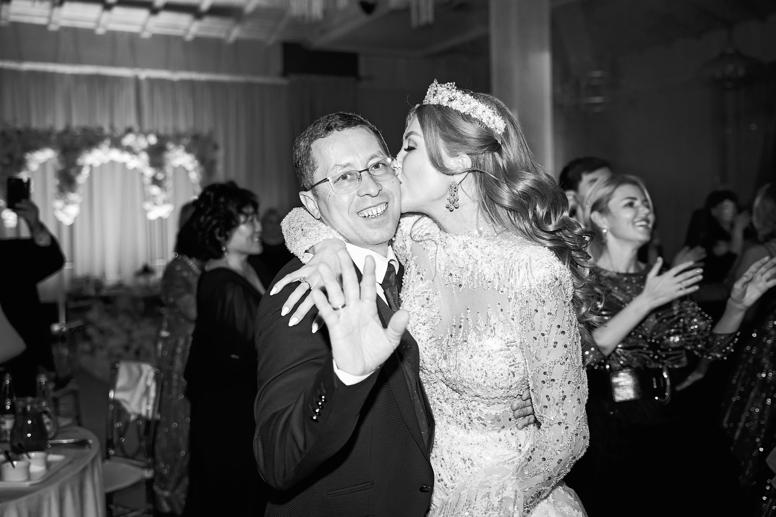 Звёздный свадебный приём в Москве. ТВИНС СТУДИО фото и видео. ТВИНС СТУДИО — лучшие свадебные фотографы и видеографы в Краснодаре