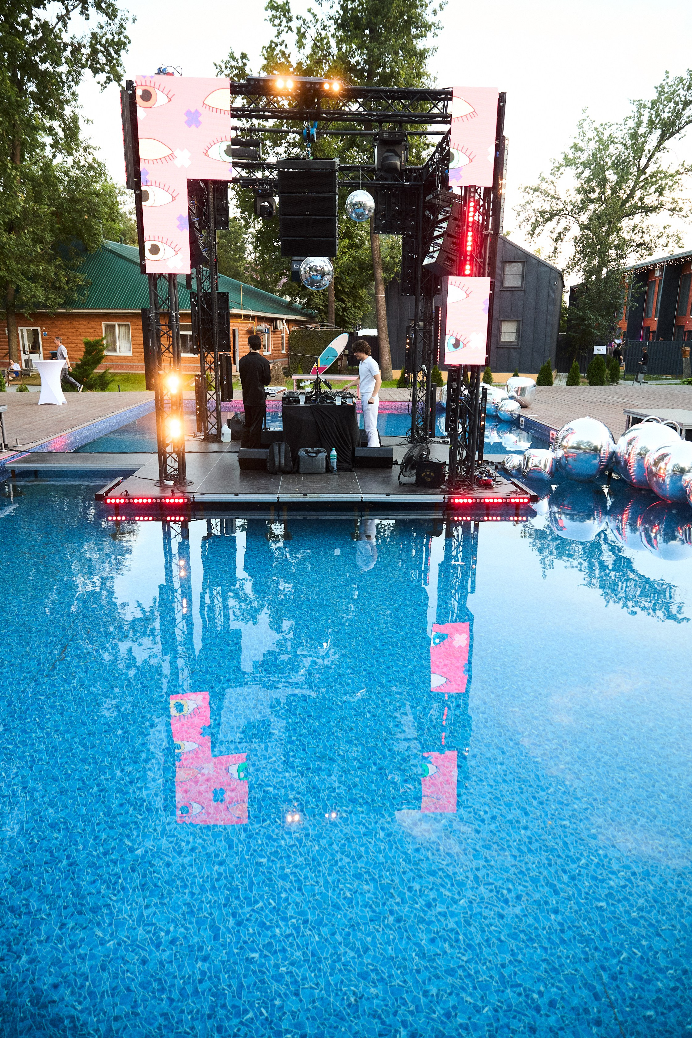 FACE2FACE. Фотограф Максим Маркелов