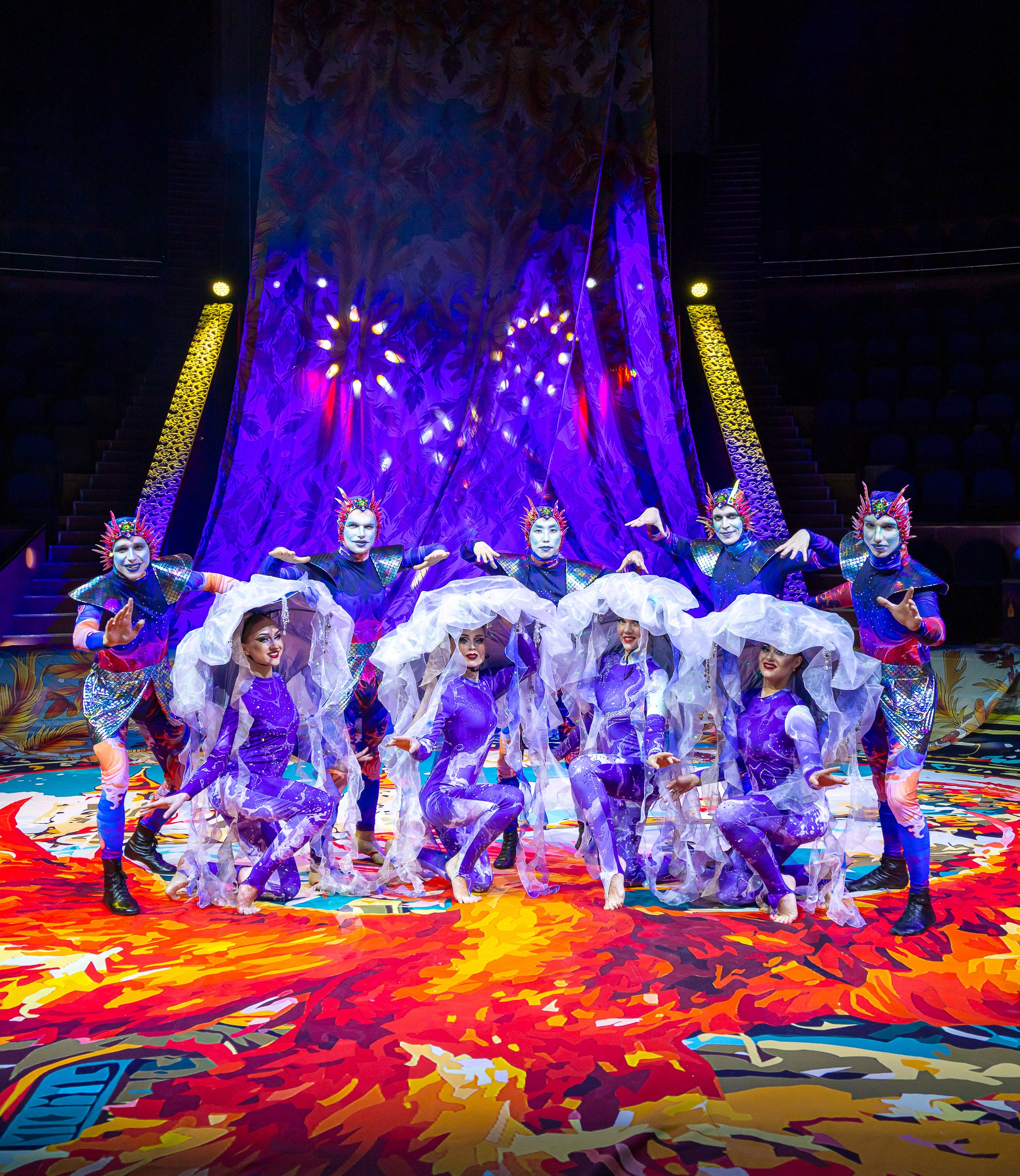 Цирк Жар Птица. Афиша. Семейный и Свадебный фотограф в Сочи