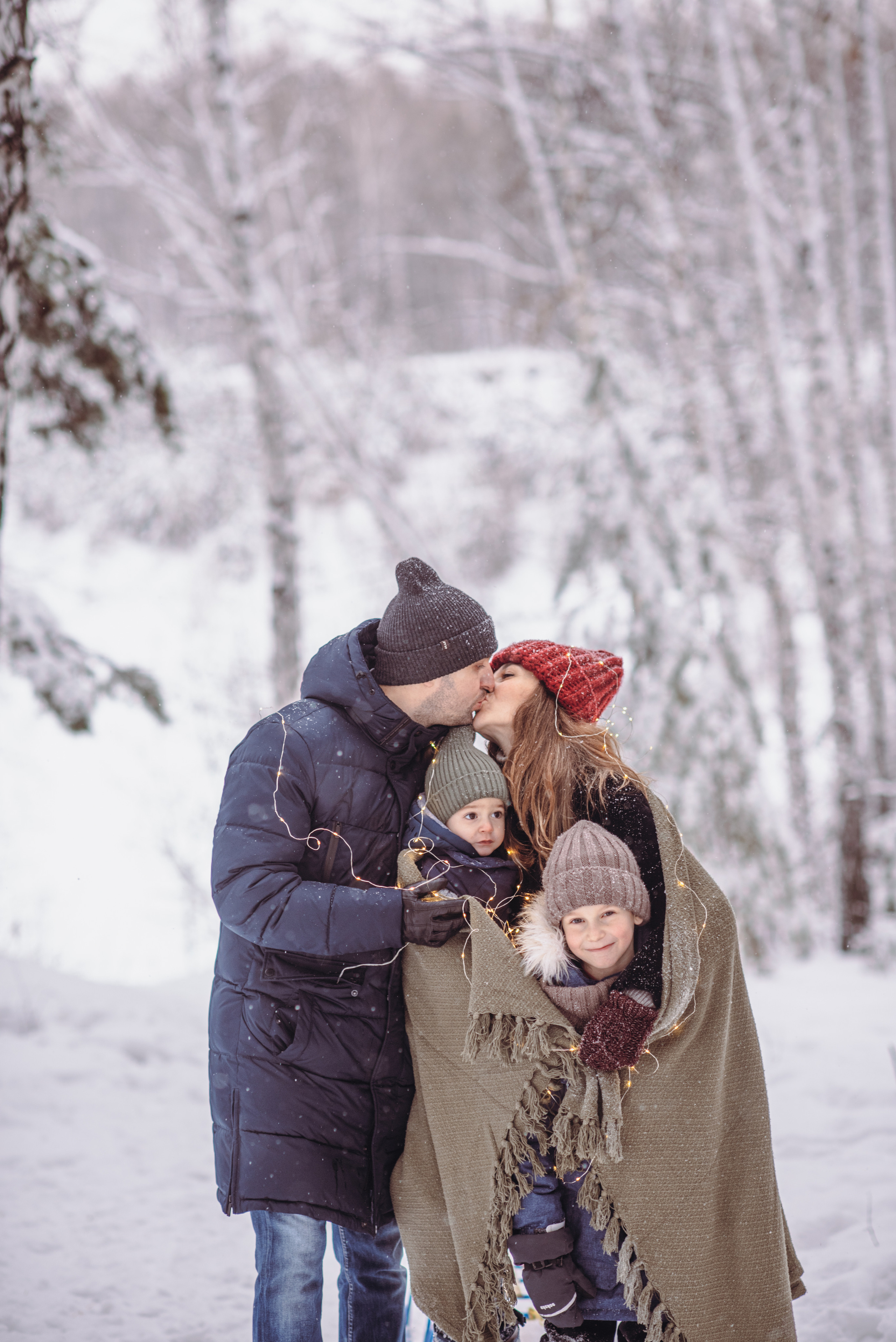 Зимняя прогулка в лесу. Семейный и детский фотограф в Новосибирске Доронина Ольга