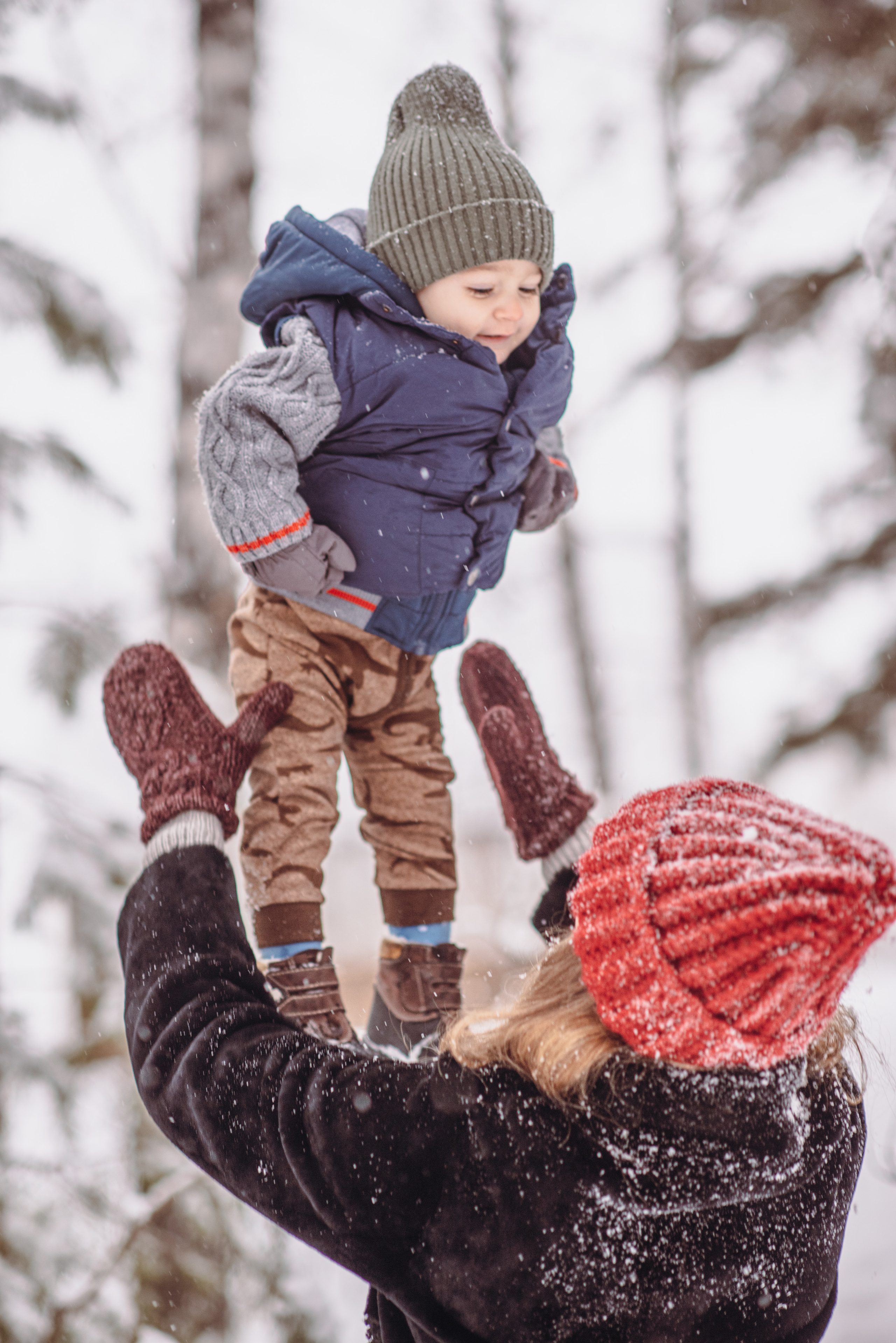 Зимняя прогулка в лесу. Семейный и детский фотограф в Новосибирске Доронина Ольга