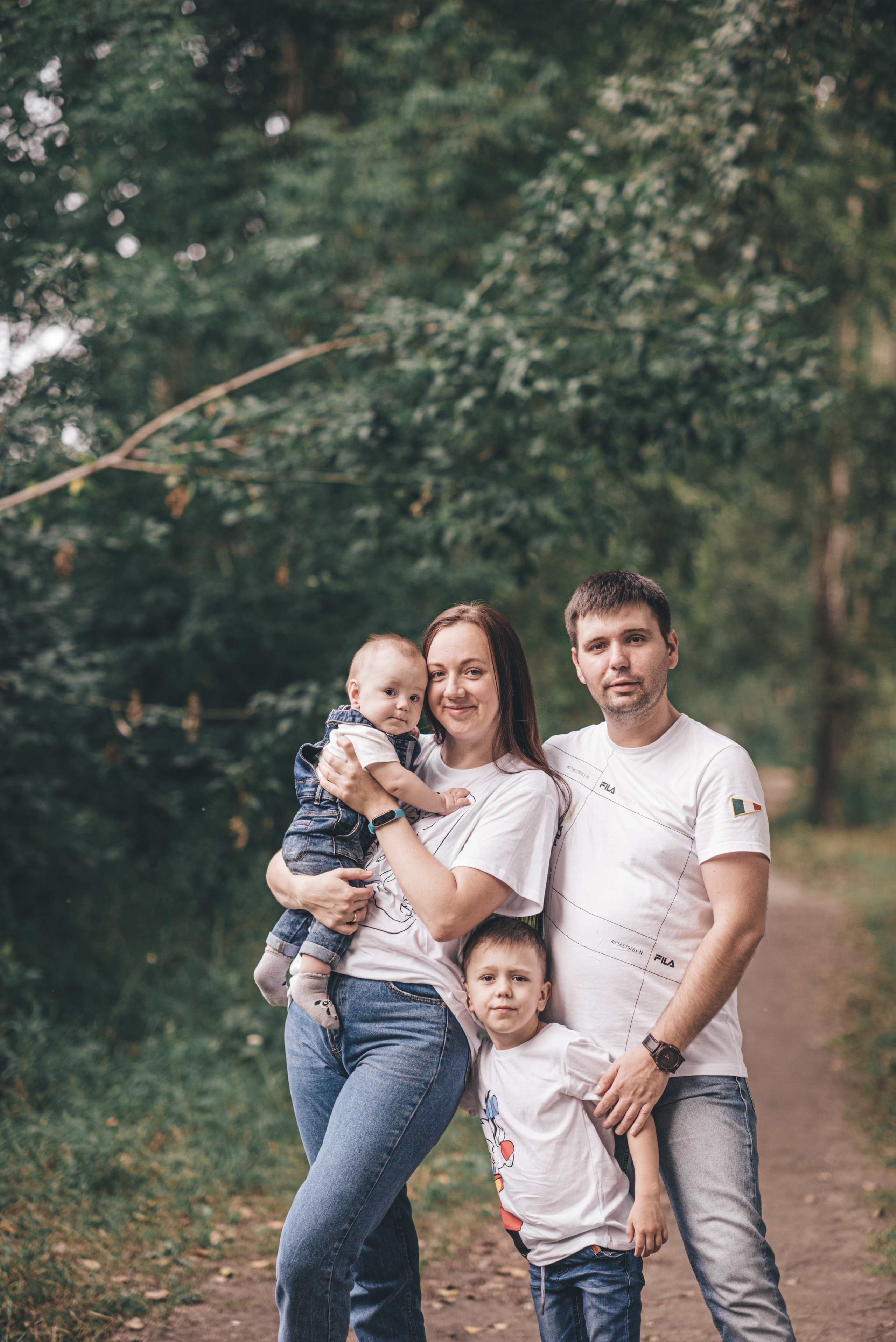 Прогулки за домом. Семейный и детский фотограф в Новосибирске Доронина Ольга