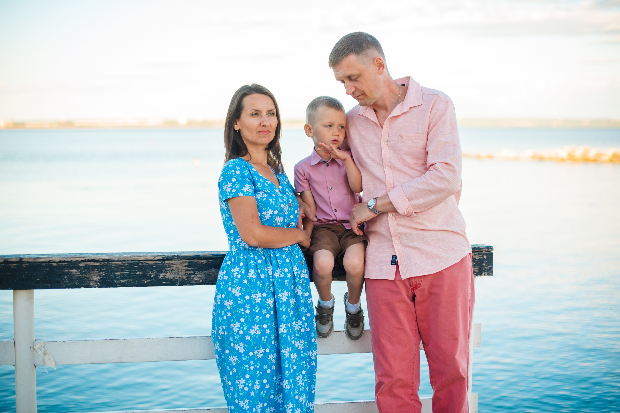 Летний вечер. Татьяна, Денис и Давид. Семейный и детский фотограф в Новосибирске Доронина Ольга