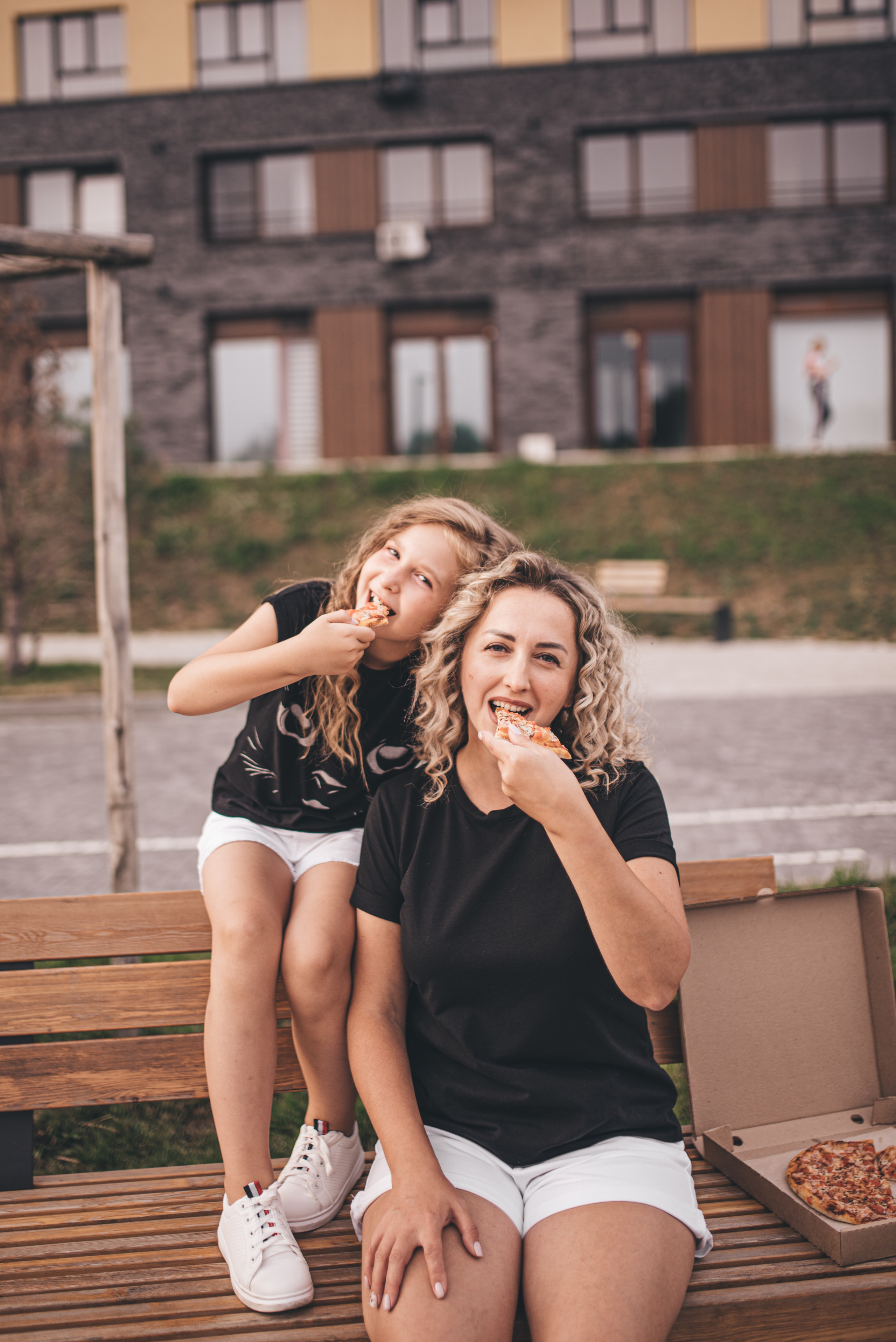 Pizza и летний вечер. Семейный и детский фотограф в Новосибирске Доронина Ольга