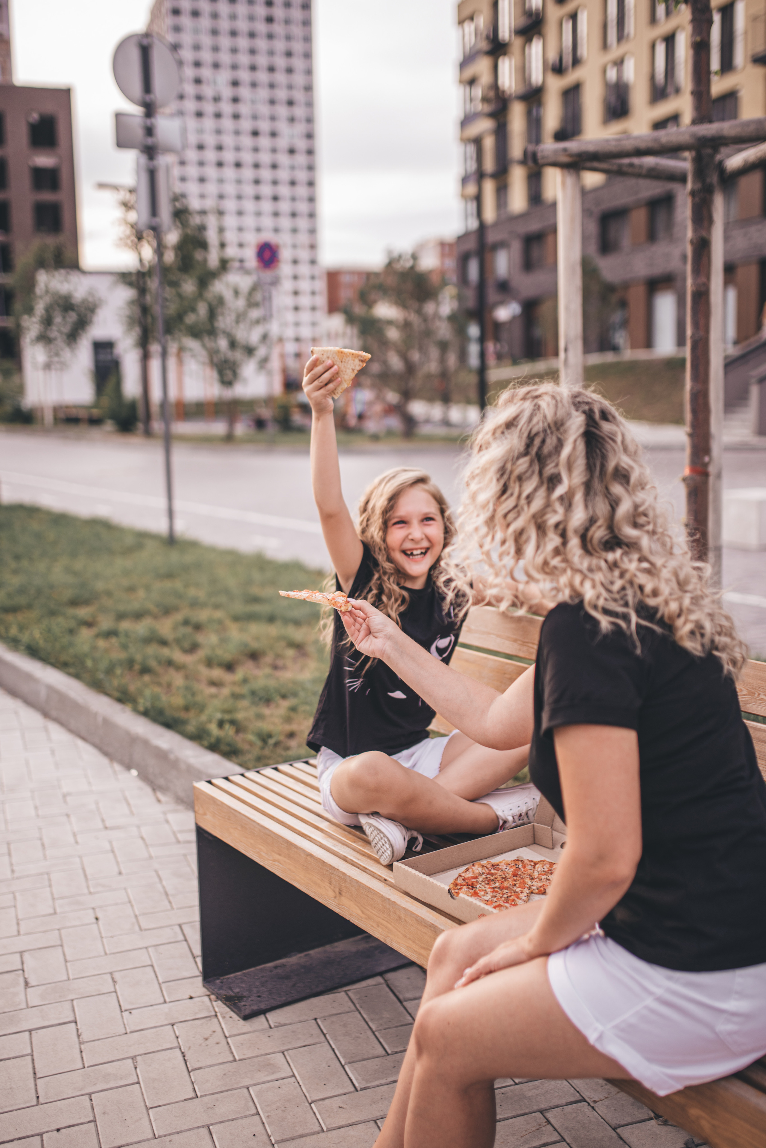 Pizza и летний вечер. Семейный и детский фотограф в Новосибирске Доронина Ольга