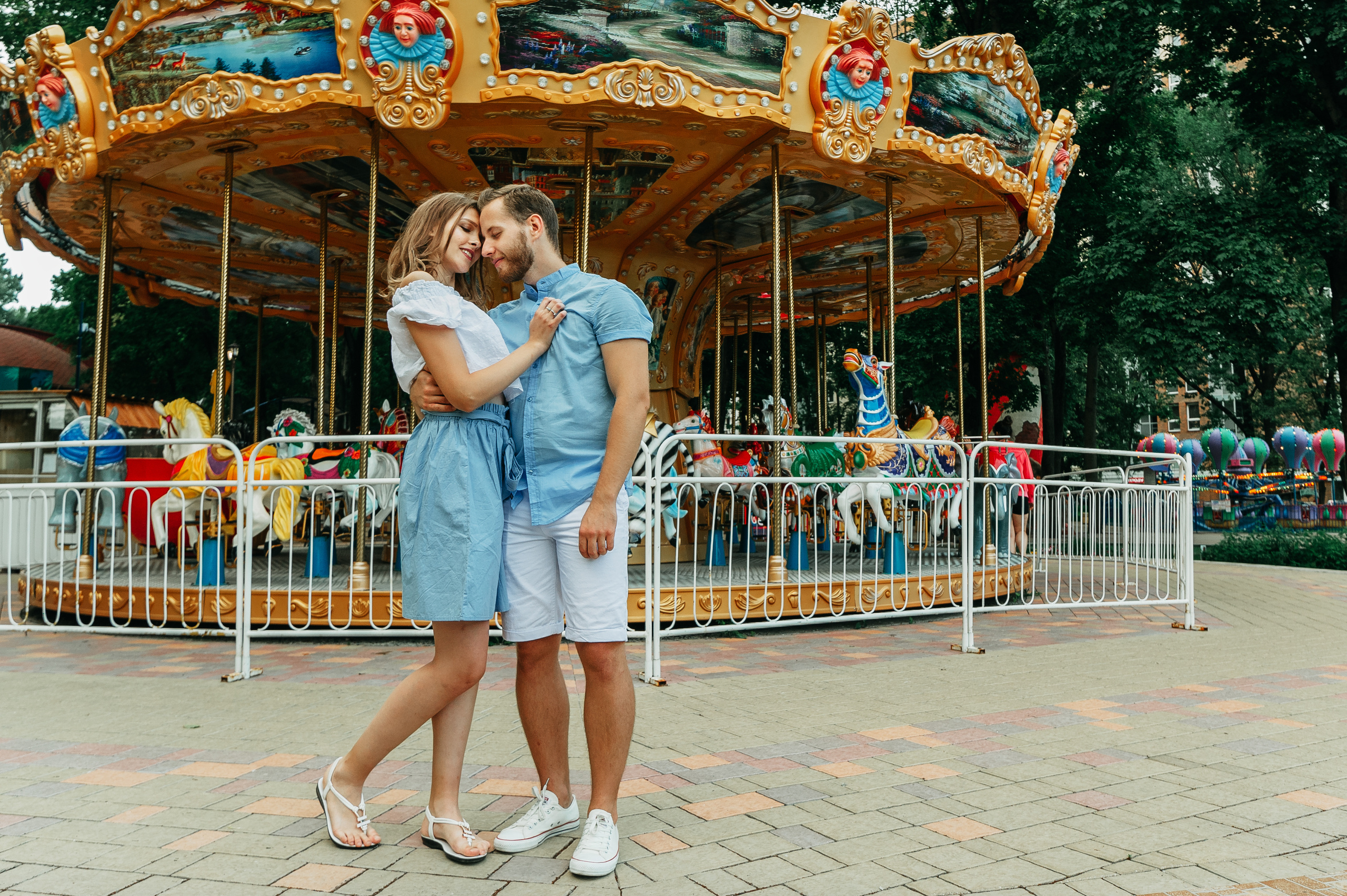 Двое, карусель и сахарная вата. Фотограф в Белгороде Александр Архипов
