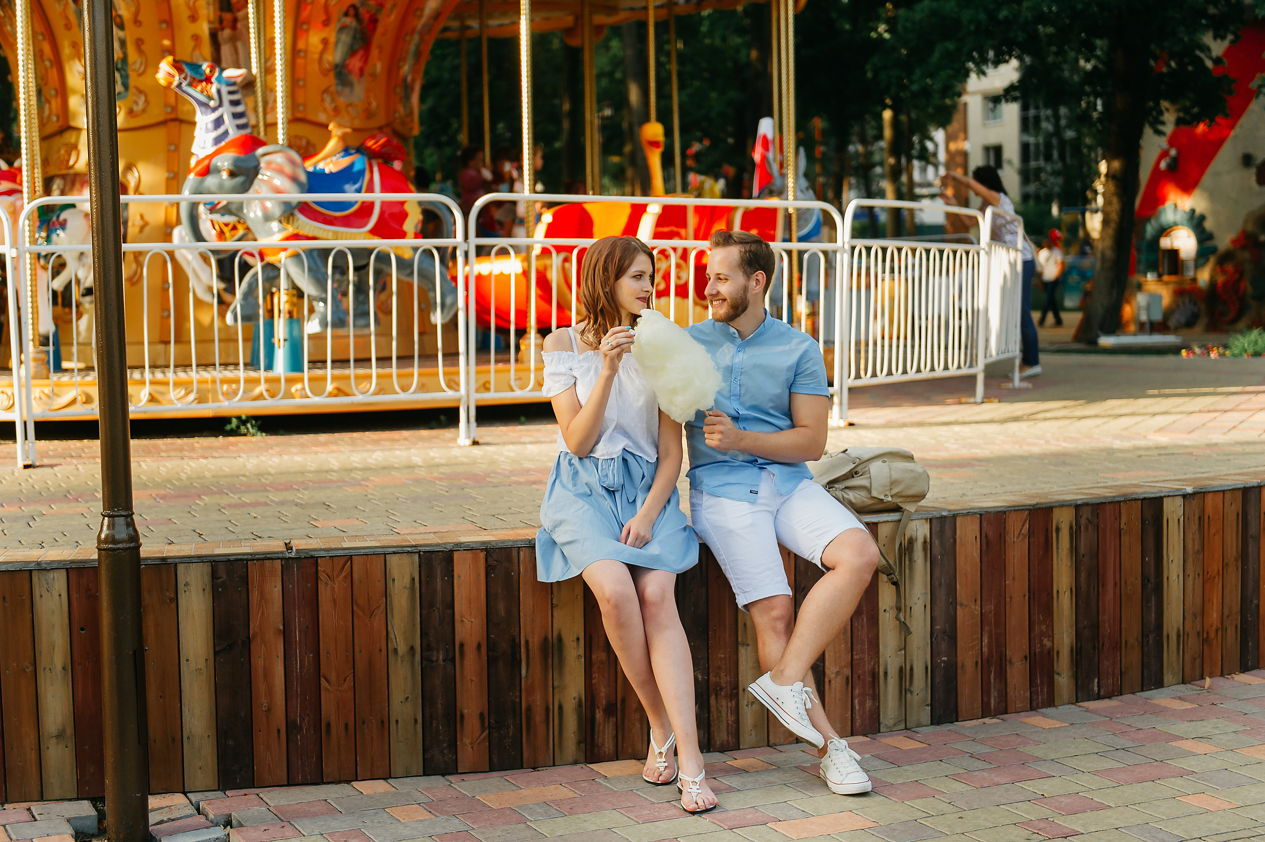 Двое, карусель и сахарная вата. Фотограф в Белгороде Александр Архипов