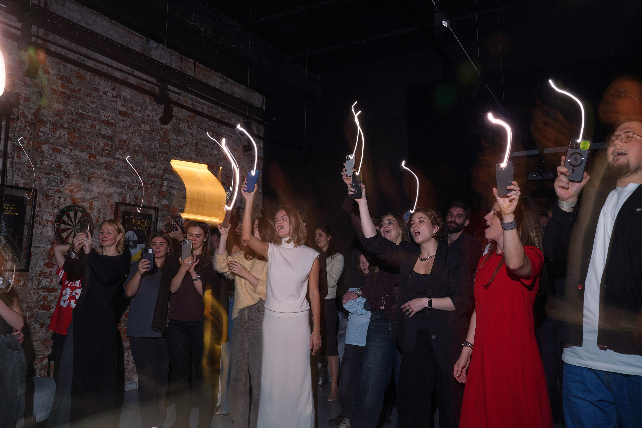 Концерт кавер группы. Фотограф