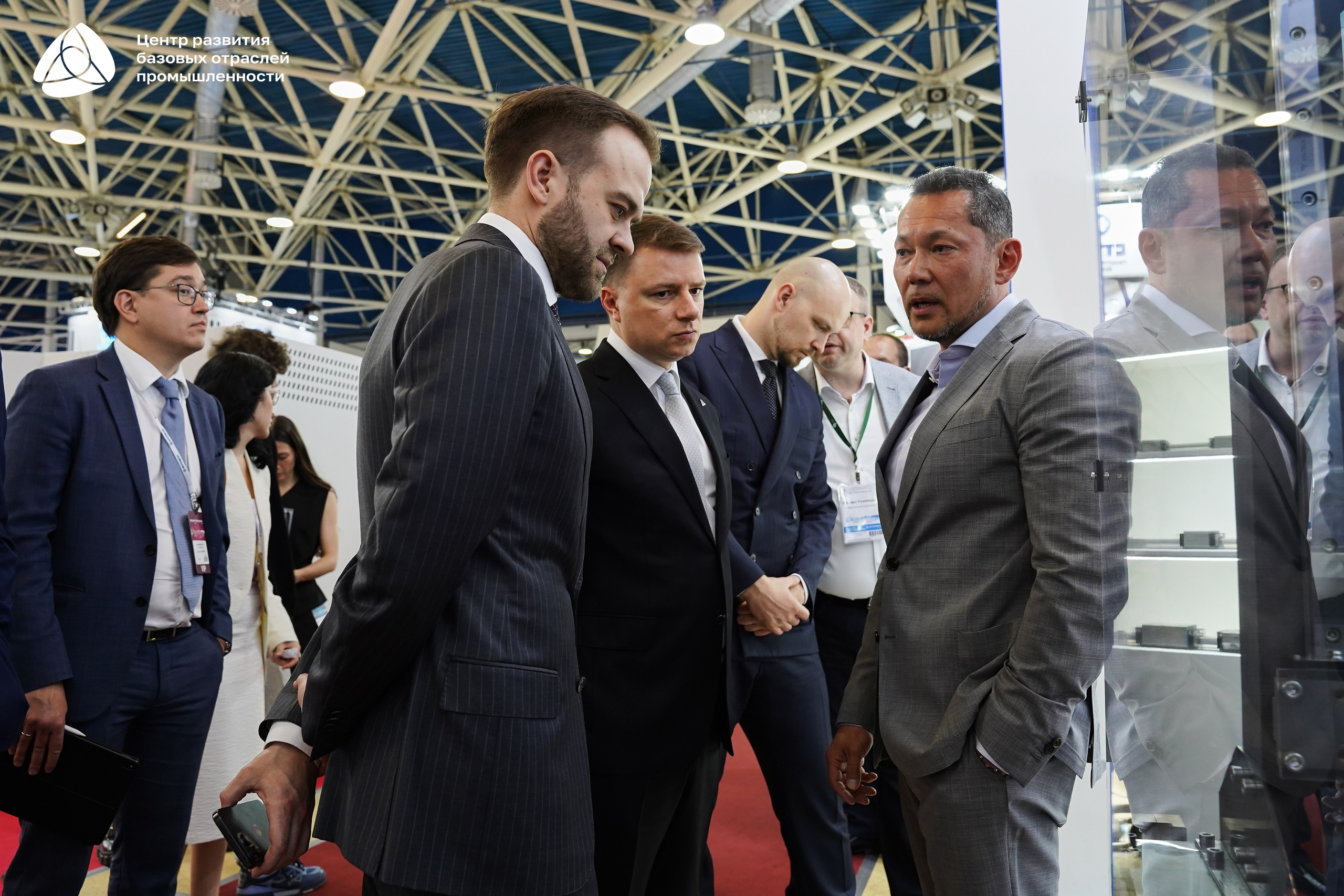 ЭКСПОЦЕНТР Алиханов. Фотограф