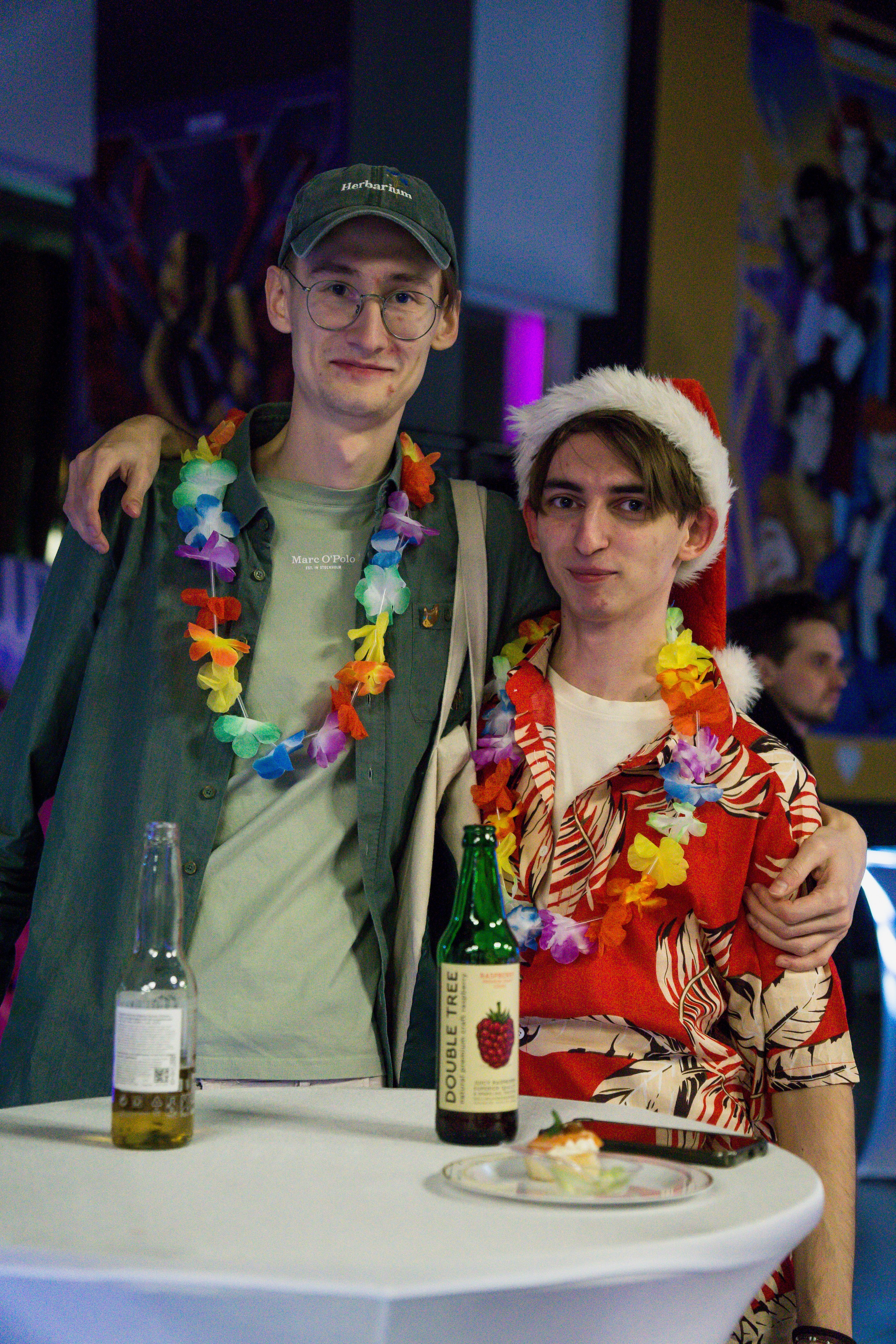 МТС корпоратив Гавайская вечеринка. Фотограф