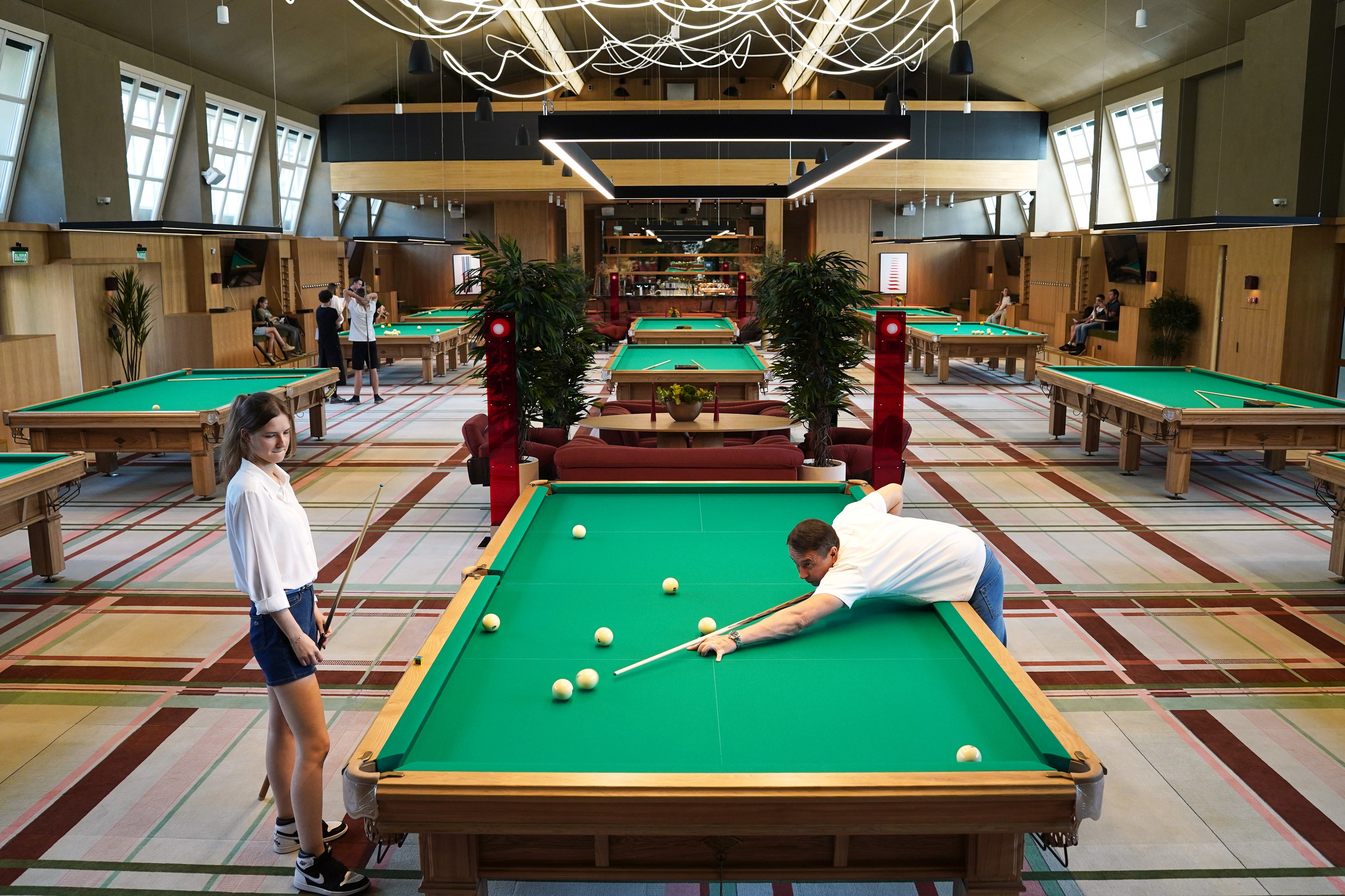 Бильярд Родина. Фотограф