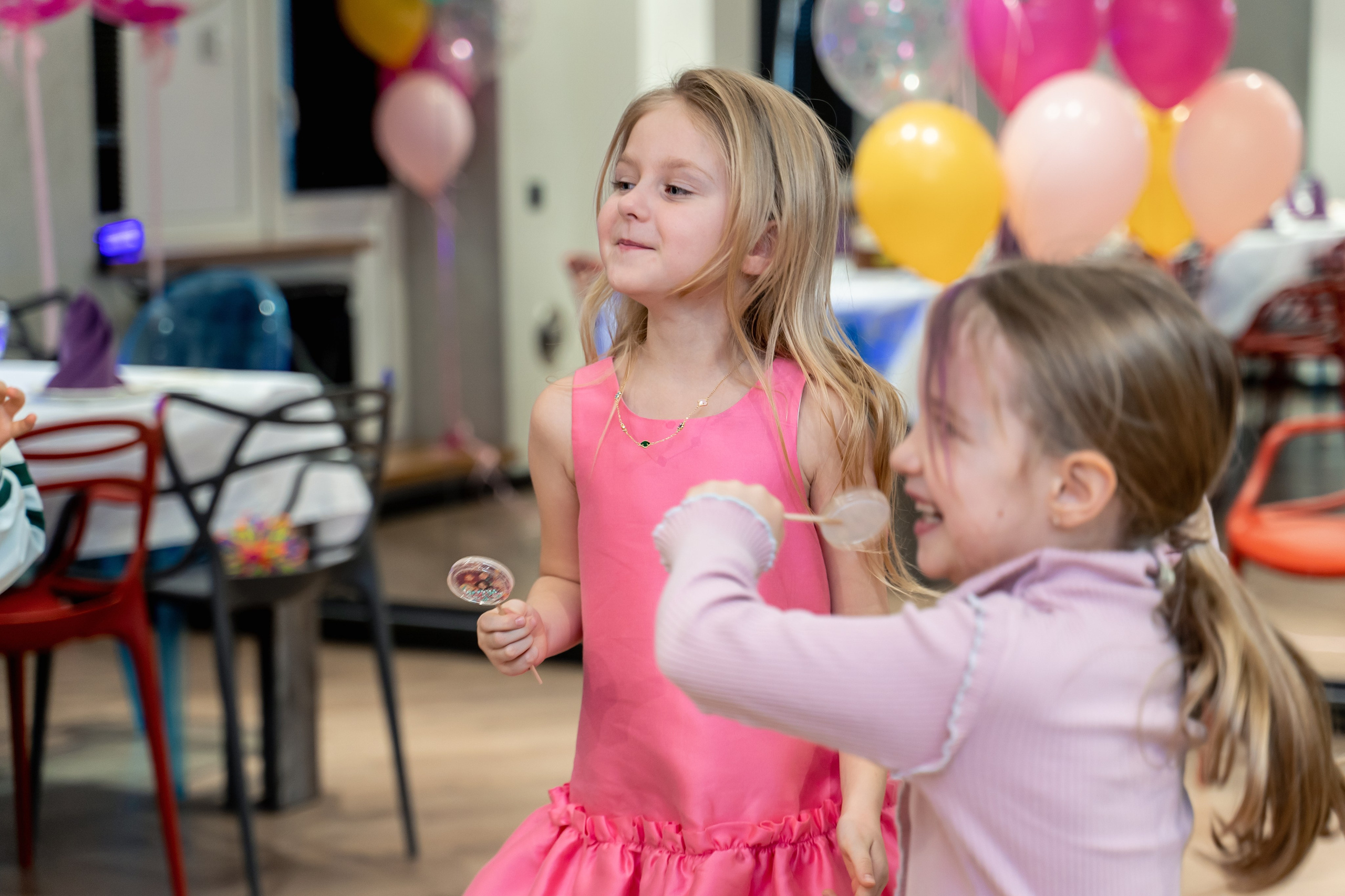 Фотограф на детский день рождения Москва. Фотограф \ Видеограф на Крещение, Венчание Москва| Семейные съемки