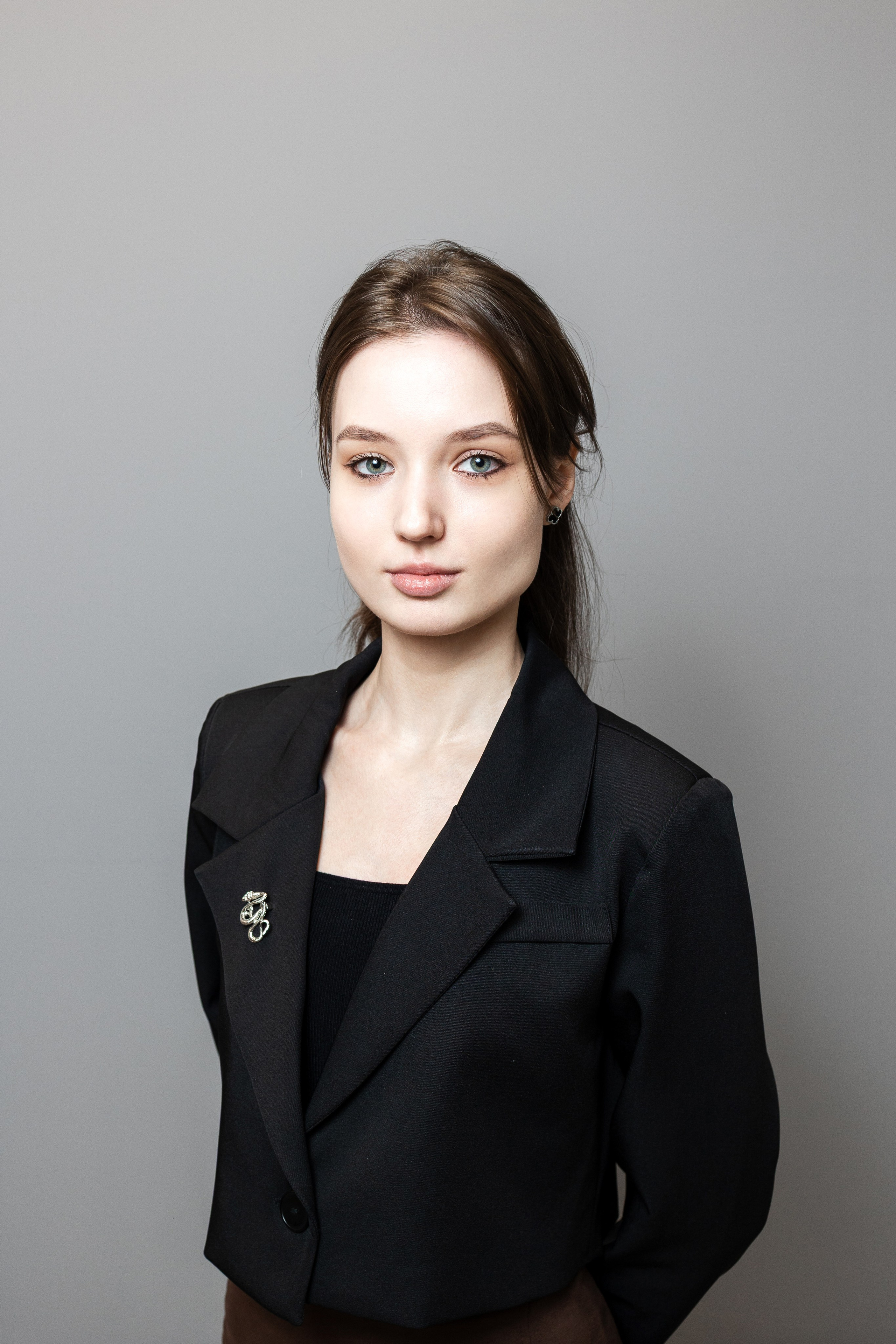 Корпоративные и бизнес-портреты. Коммерческий фотограф Ксения Есина