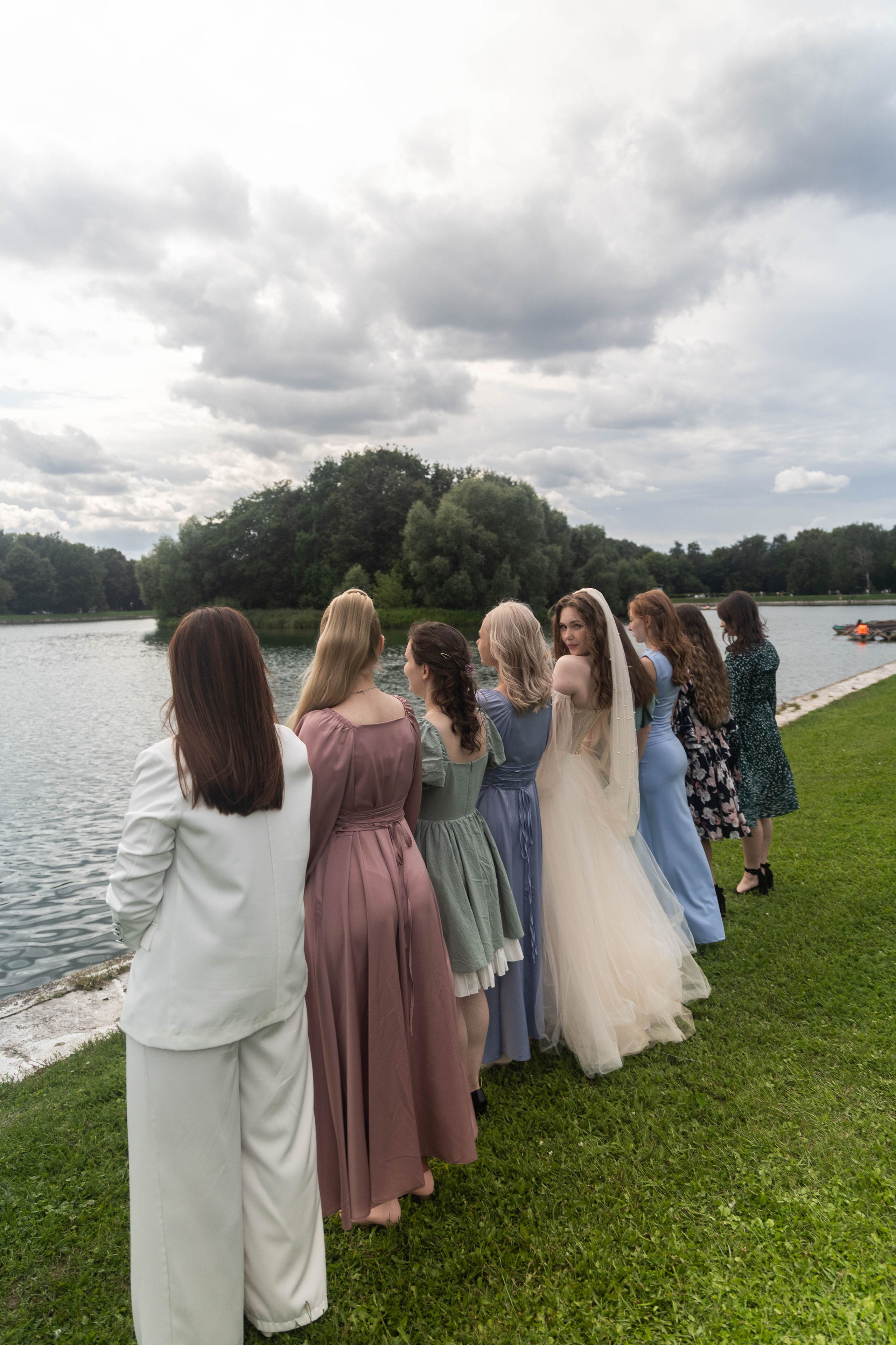 Свадебная фотосессия свадебный фотограф Татьяна Марсуверских свадебная фотопрогулка Москва Жуковский. Фотограф для маркетплейсов, фотоуслуги в Жуковском Татьяна Марсуверских