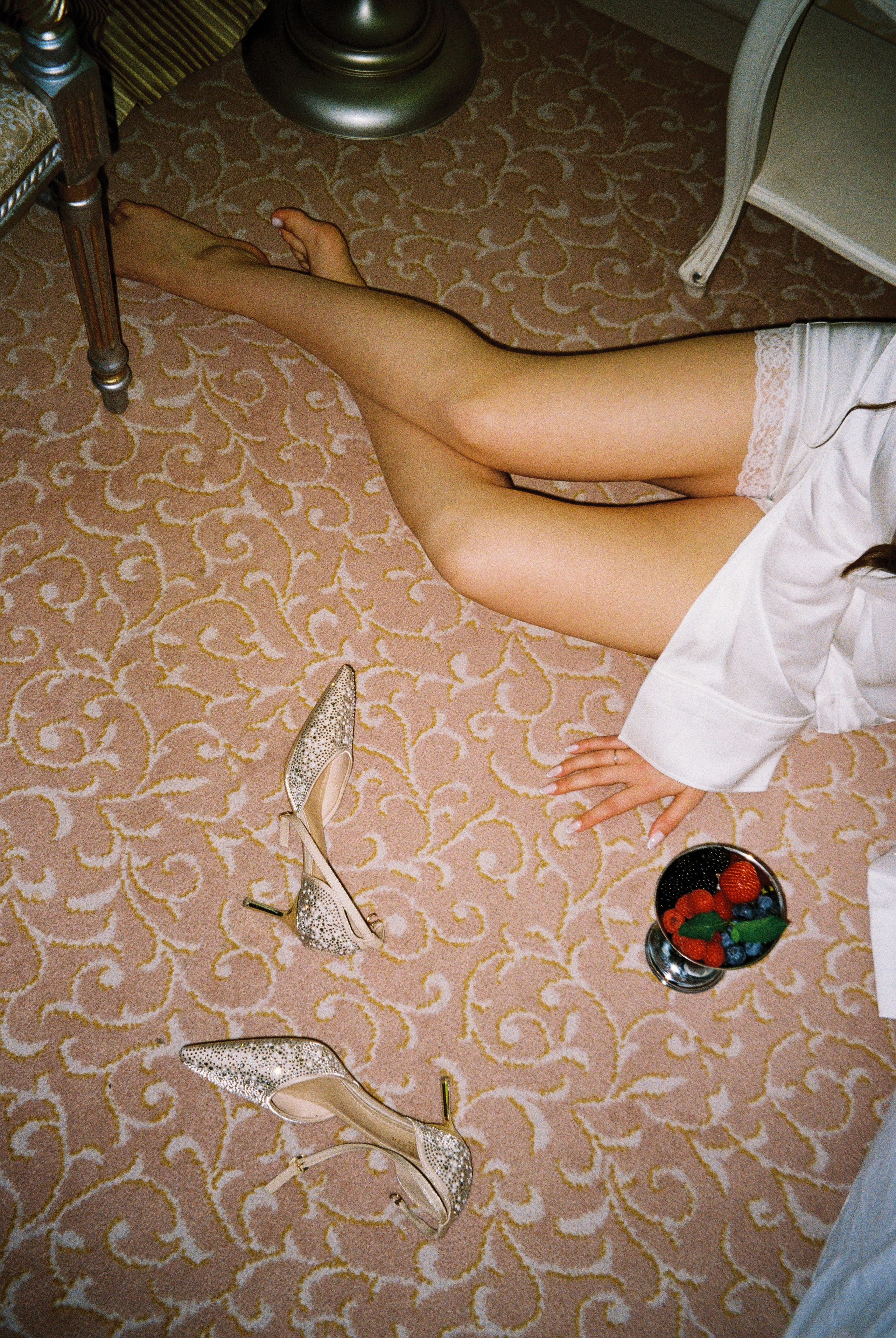 Свадебная фотосессия в Radisson Collection Hotel Moscow 5. Свадебный фотограф в Москве Элина Ларченкова. Фото, которые цепляют