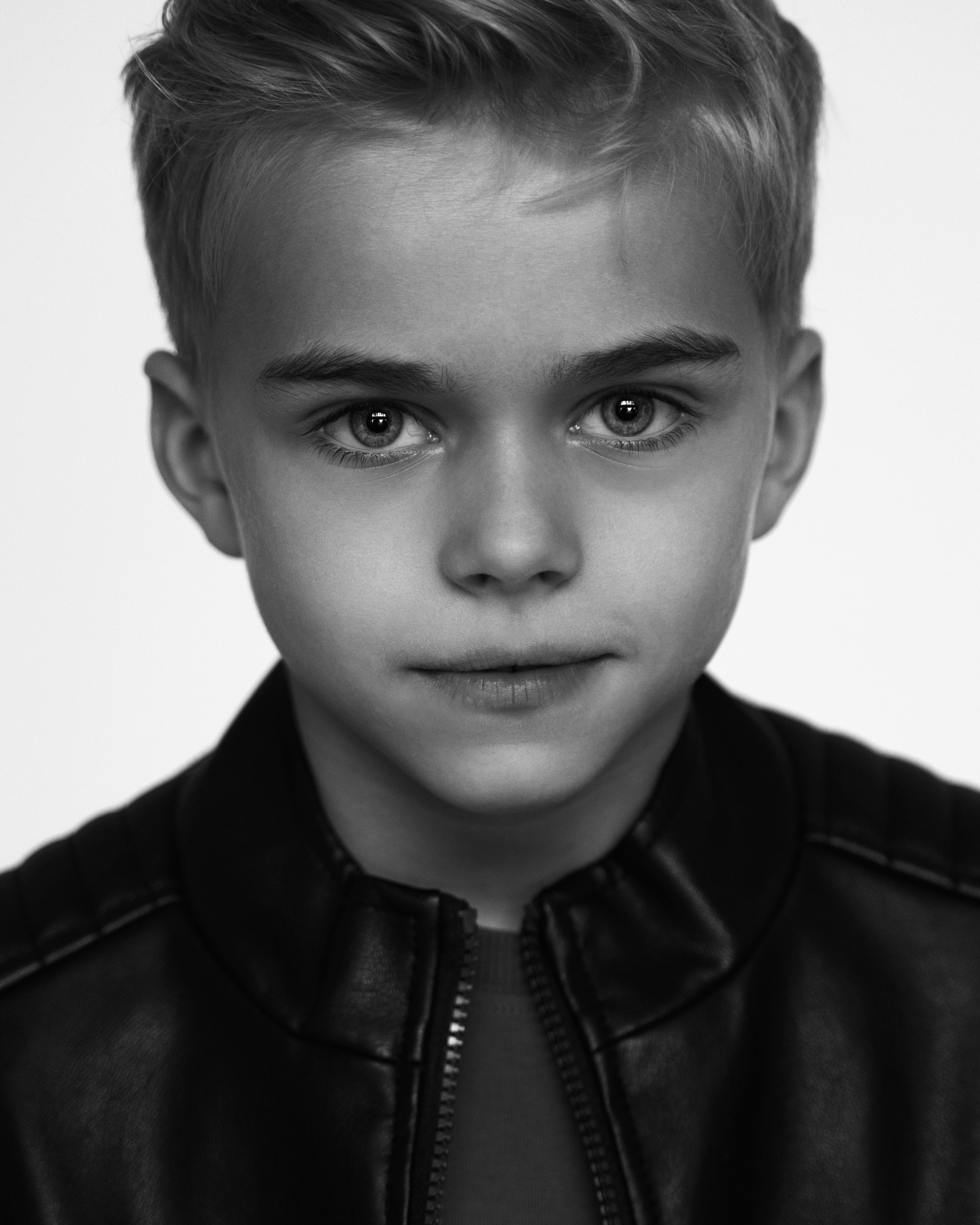 Иван. Фотограф Москва Виктория Вишневская актерское / модельное портфолио