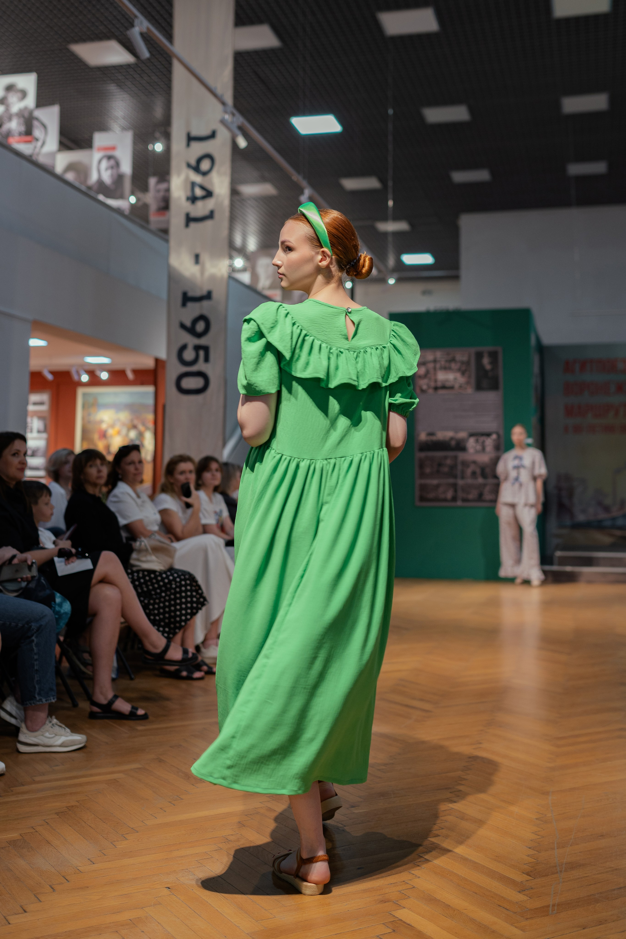 Показ «Тренды СССР». Фотограф Островская Юлия