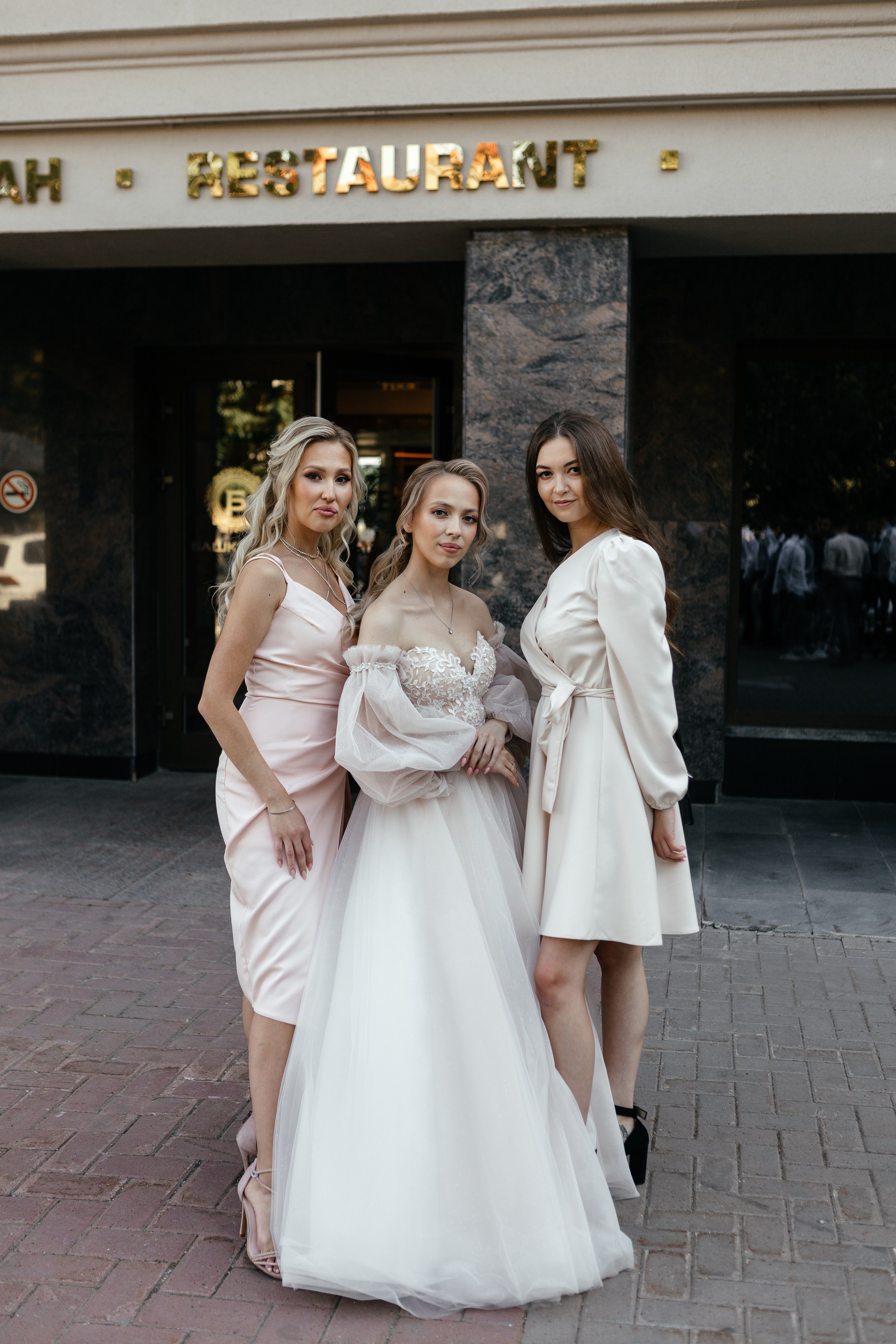 Свадебный фотограф Уфа — Руслан ГабдлисламовЖивые эмоции, красивые кадры, воспоминания на всю жизнь.Работаю по всей Республике Башкортоста. Свадебный фотограф Уфа Руслан Габдлисламов