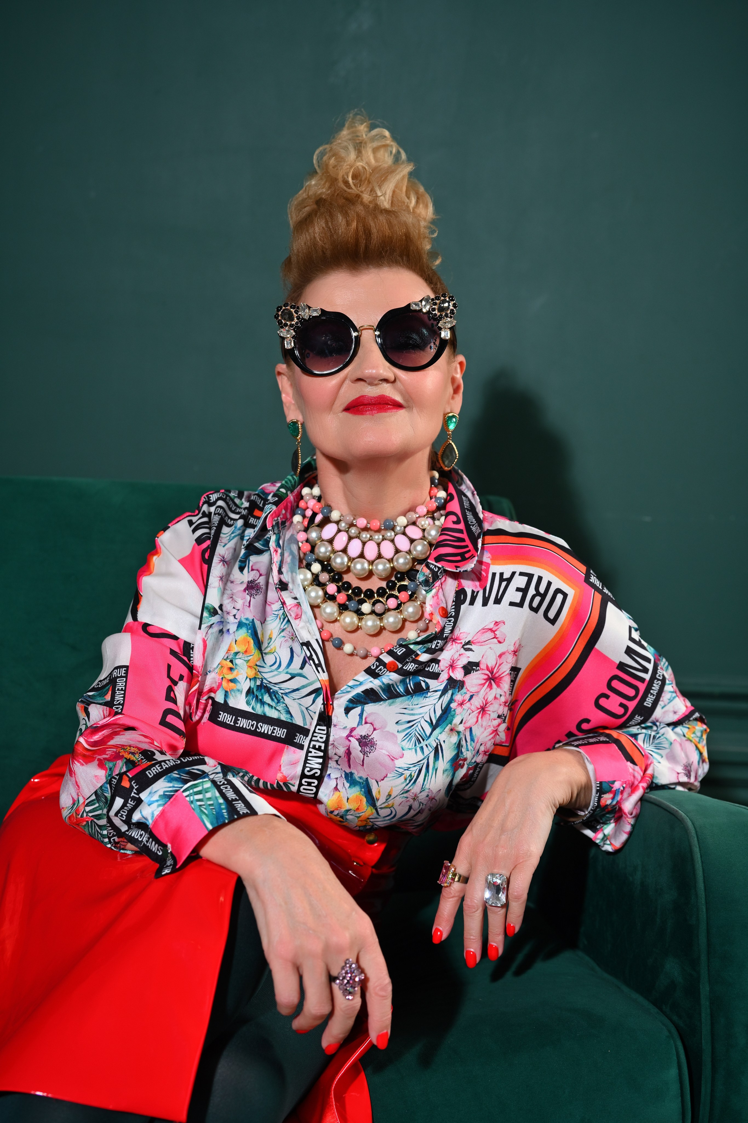 Портреты в студии. Фотограф Максим Мицун. Портрет, свадьба, репортаж, каталог