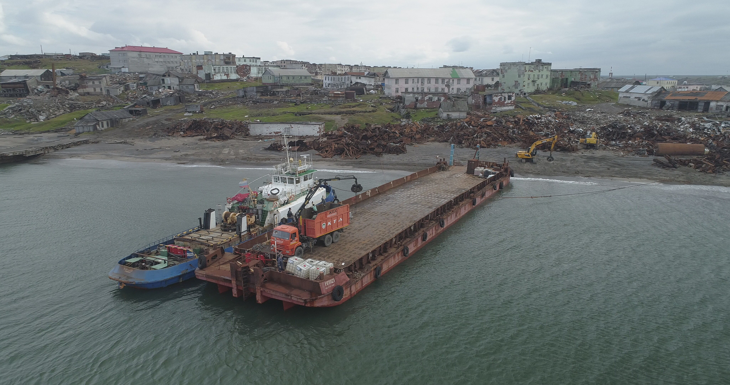 Амдерма — наука (2020 г.). Фотоальбом показывающий увлекательный мир авиации и мир медведей Андрея Иванова