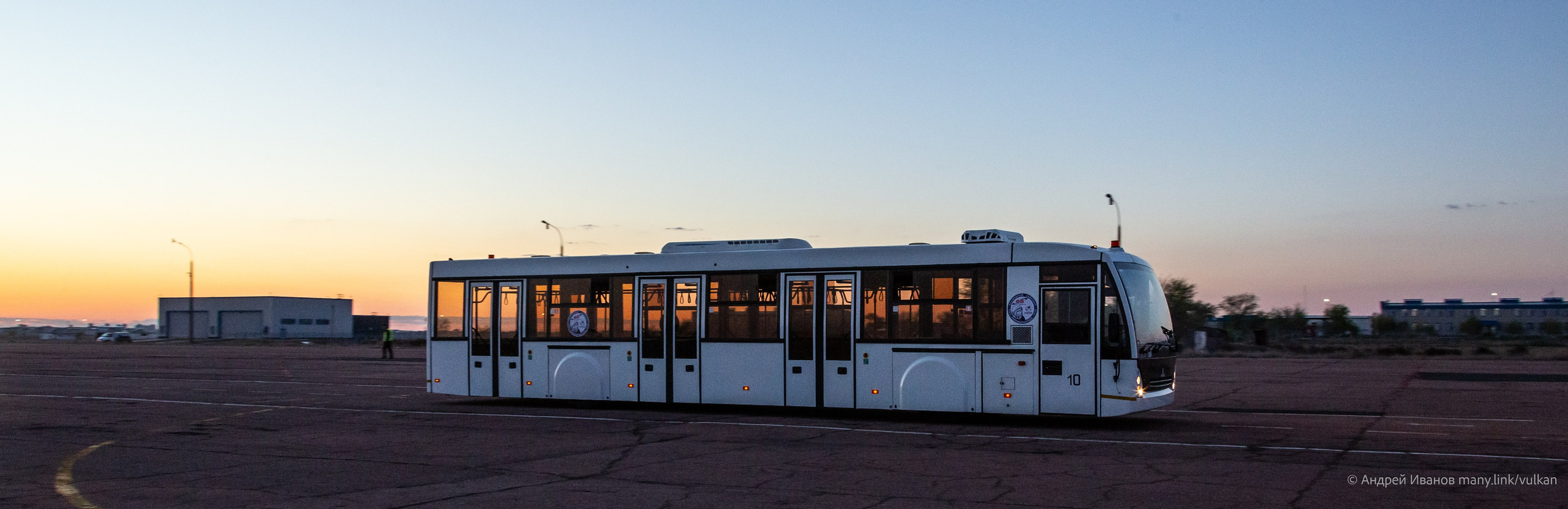 Перелёт на Байконур в 2026 г на самолётах АОН. Фотоальбом показывающий увлекательный мир авиации и мир медведей Андрея Иванова