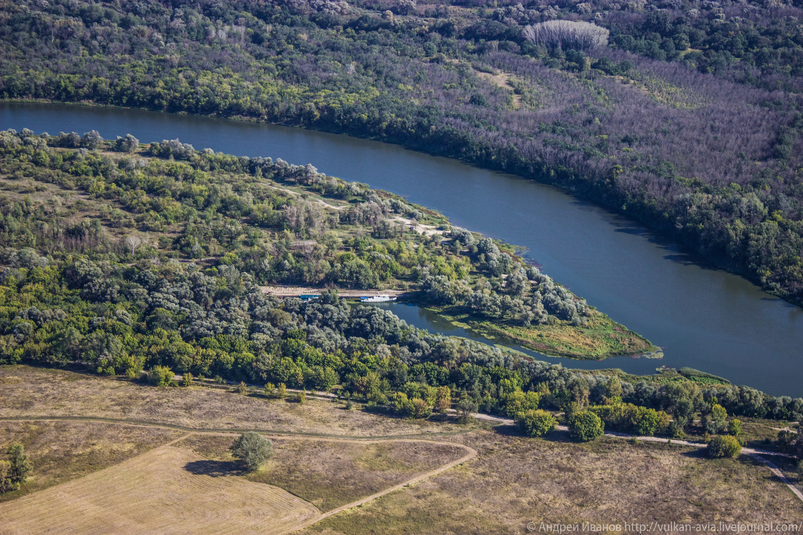 Волгодонск аэр. Потапов слёт «Небо для всех» (2021 г.). Фотоальбом показывающий увлекательный мир авиации и мир медведей Андрея Иванова
