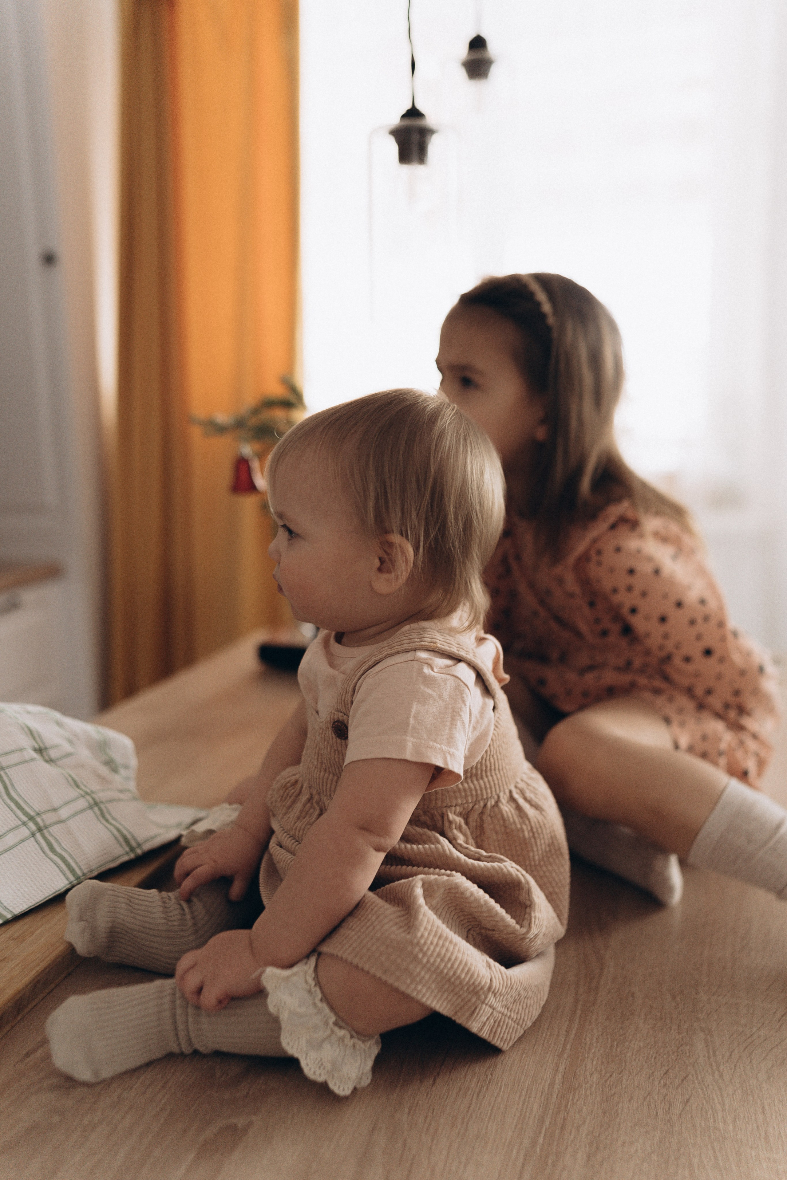 Роззи, Майкл, Лира и Яна. Семейный и домашний фотограф в Уфе Ирина Гарасюта